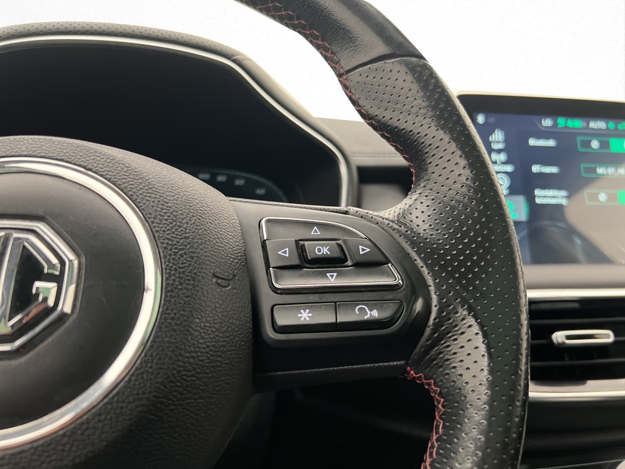 MG EHS PHEV EDU II, 10-trins, 258ps, 2021