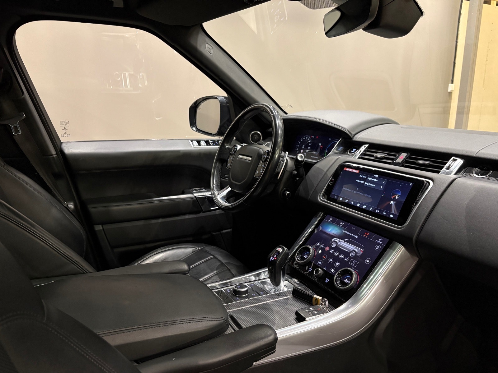 Land Rover Range Rover Sport P400e Automatic, 400hp, 2018
