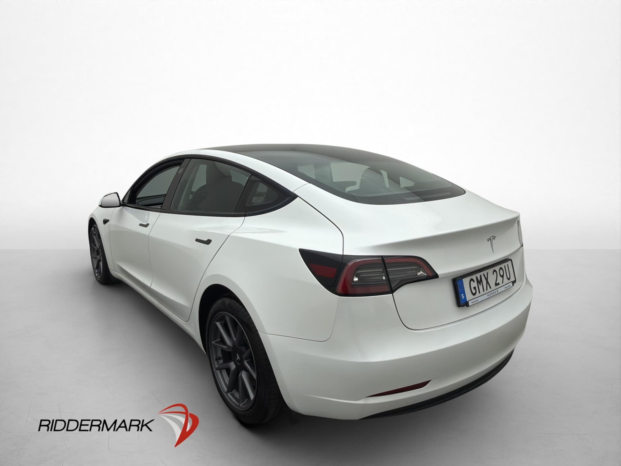 Tesla Model 3 Long Range, 283ps, 2023