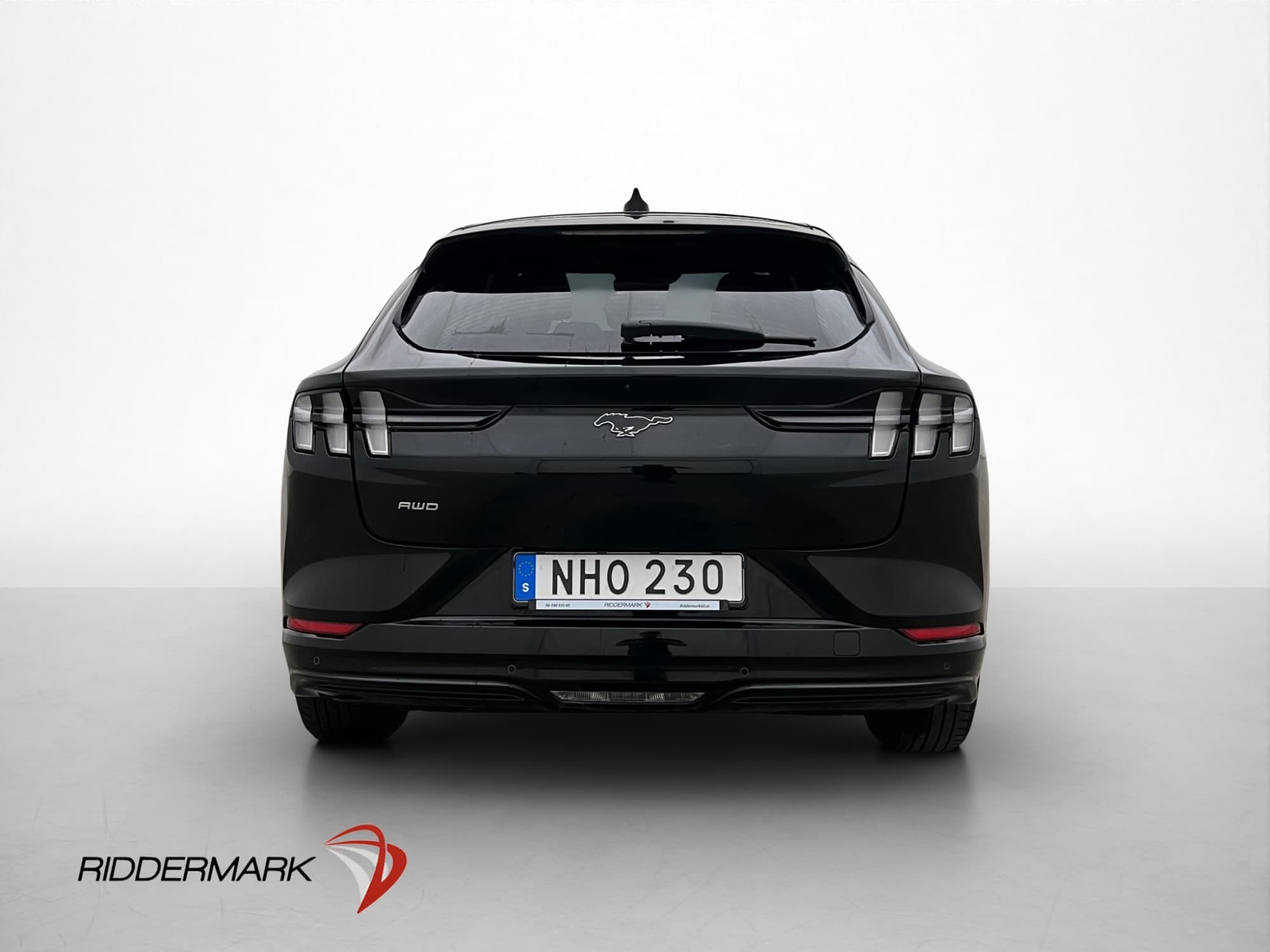 Ford Mustang Mach-E Long Range AWD, 351ps, 2021