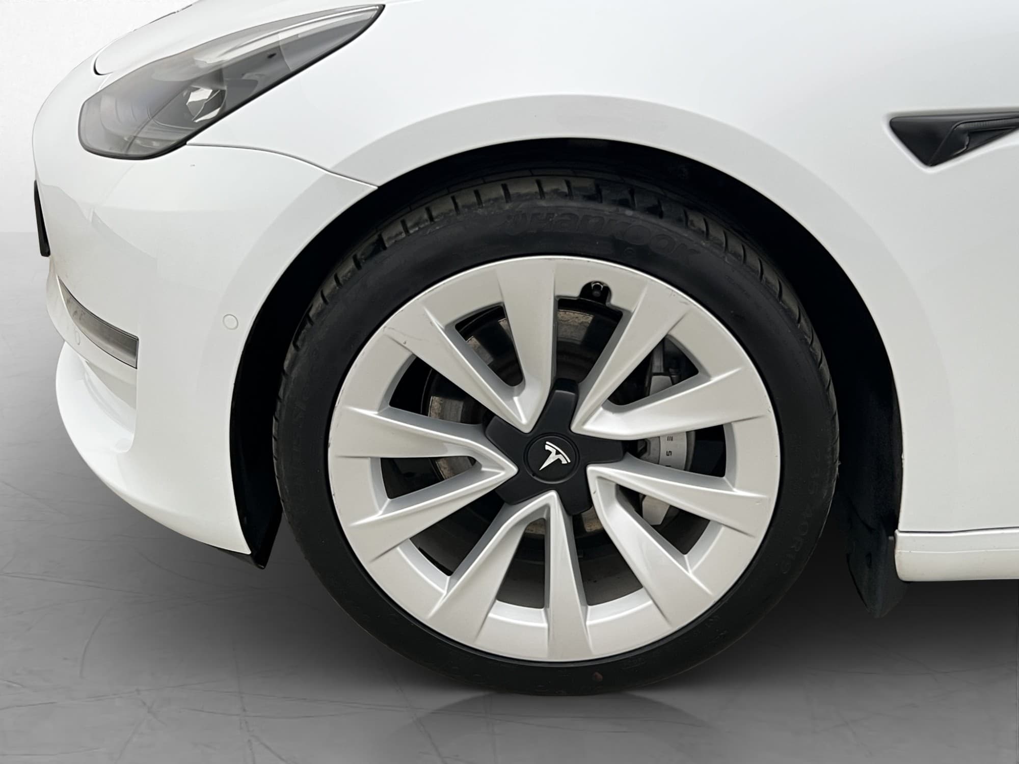 Tesla Model 3 Long Range AWD, 498ps, 2021