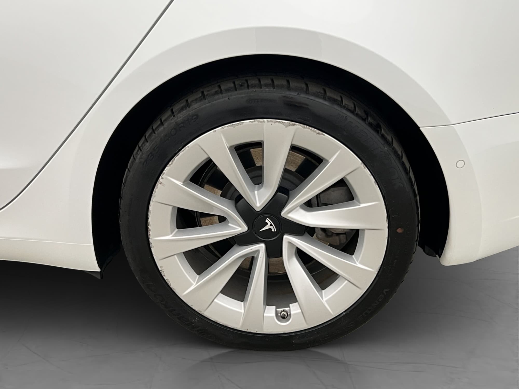 Tesla Model 3 Long Range AWD, 498ps, 2021