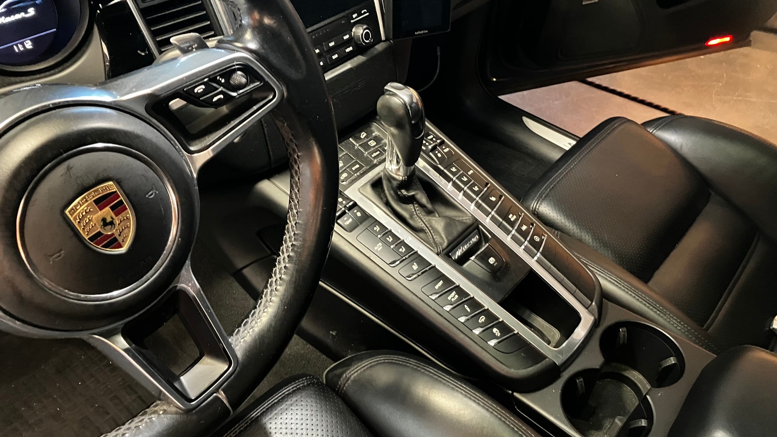 Porsche Macan S Diesel PDK, 7-trins, 211ps, 2017