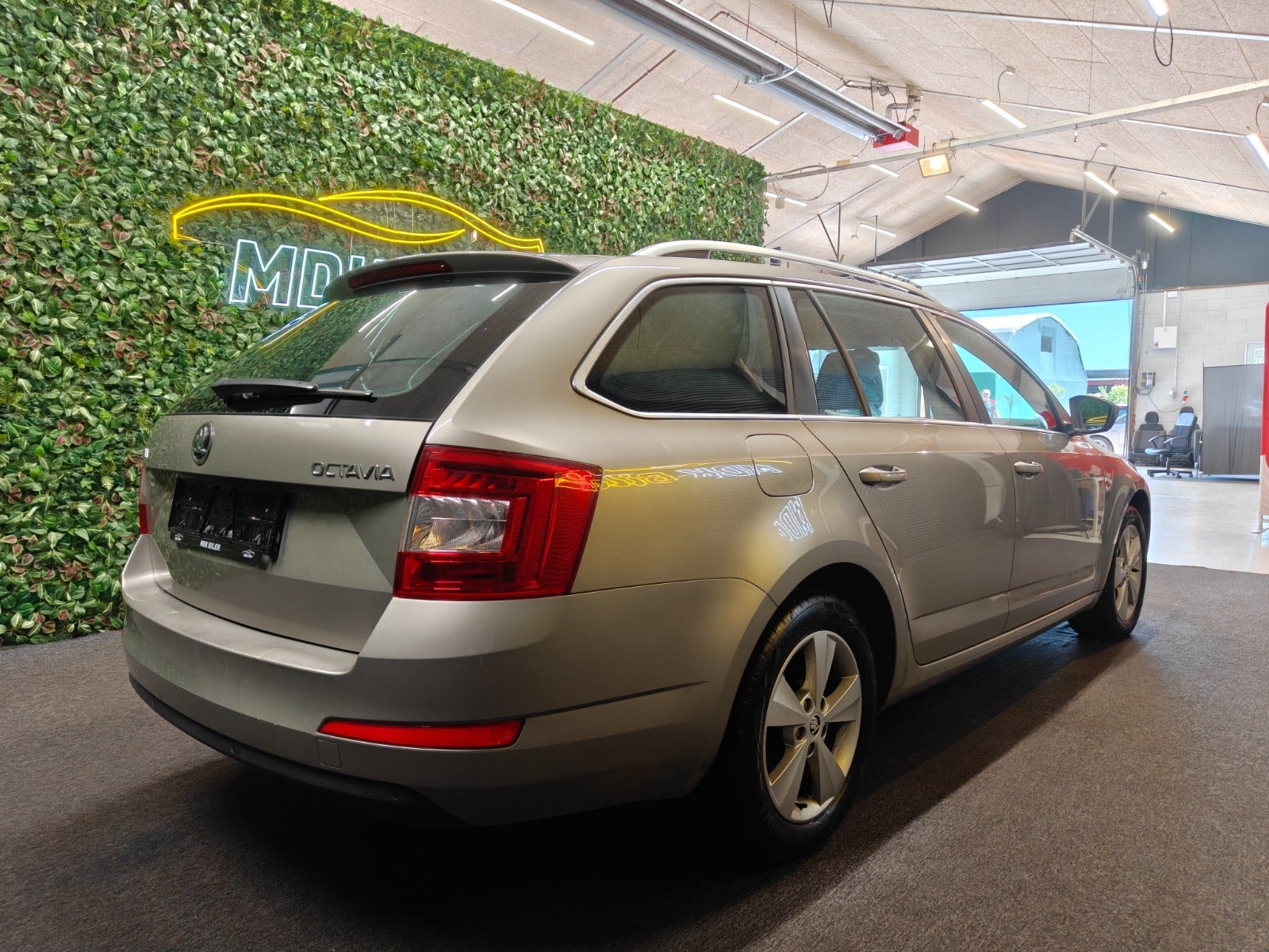 Škoda Octavia Kombi 1.2 TSI DSG Sekventiell, 105hk, 2015