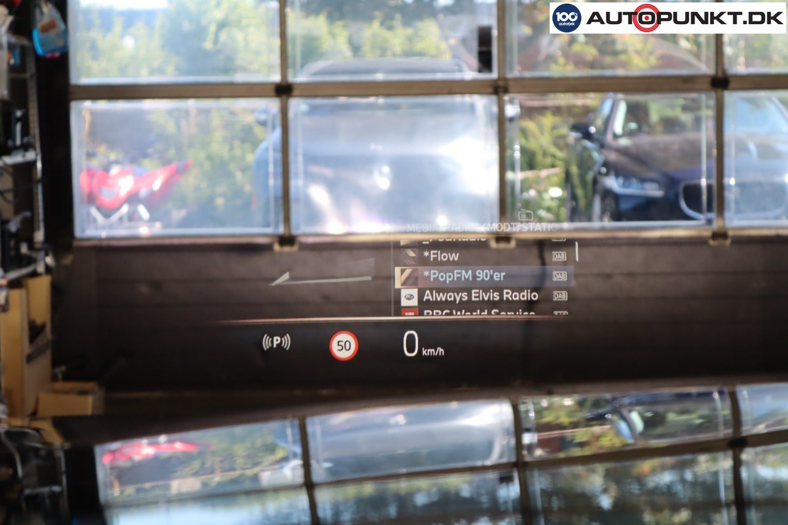 BMW i7 eDrive50, 455ps, 2024