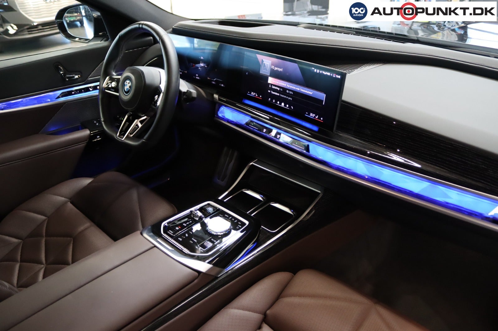 BMW i7 eDrive50, 455ps, 2024