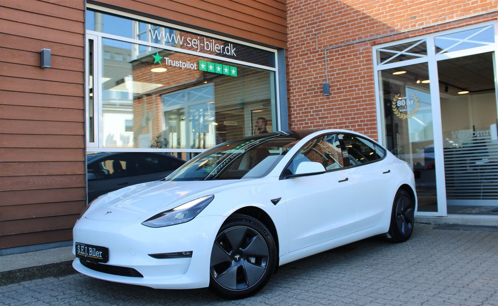 Tesla Model 3 Long Range AWD, 498ps, 2023
