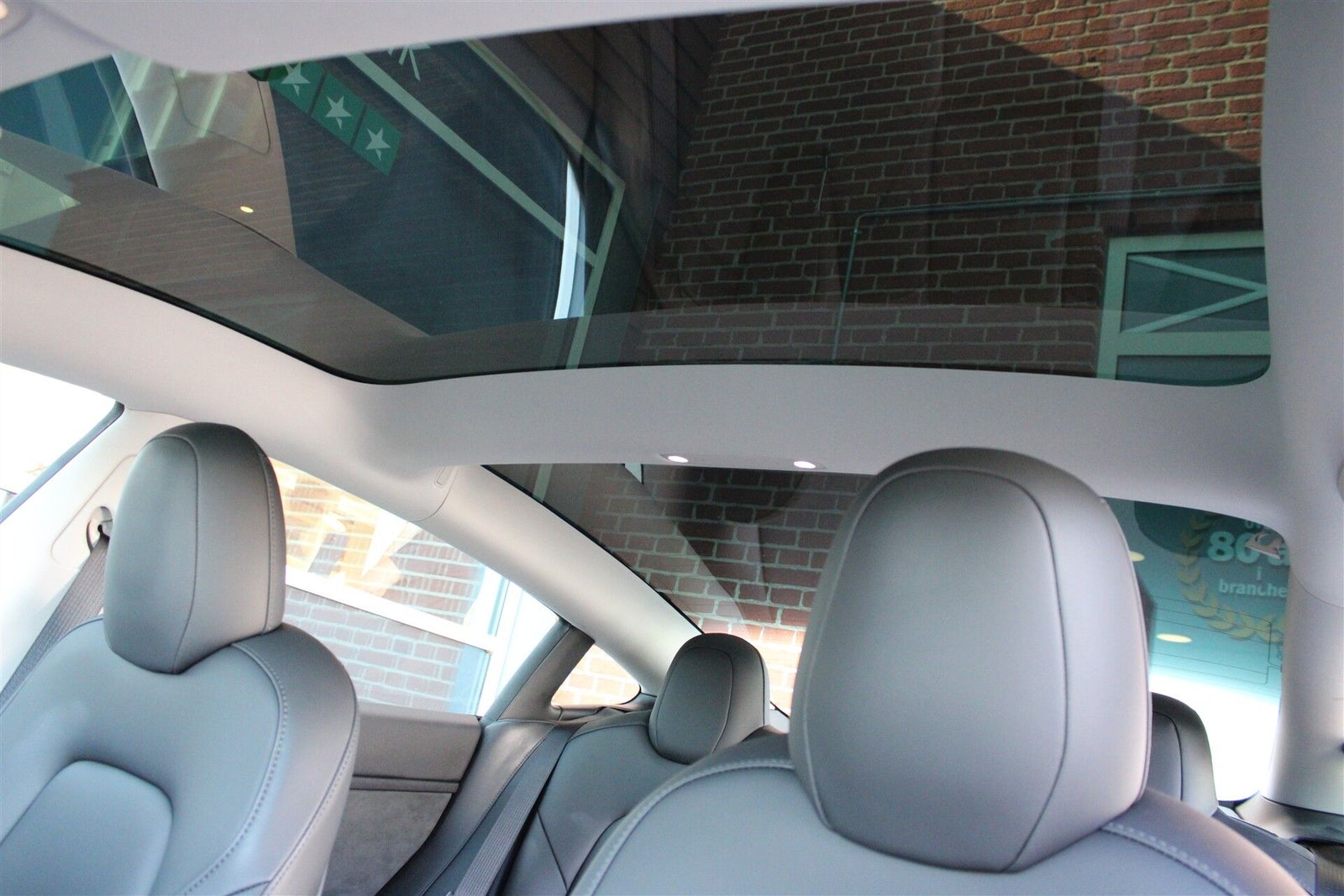 Tesla Model 3 Long Range AWD, 498ps, 2023