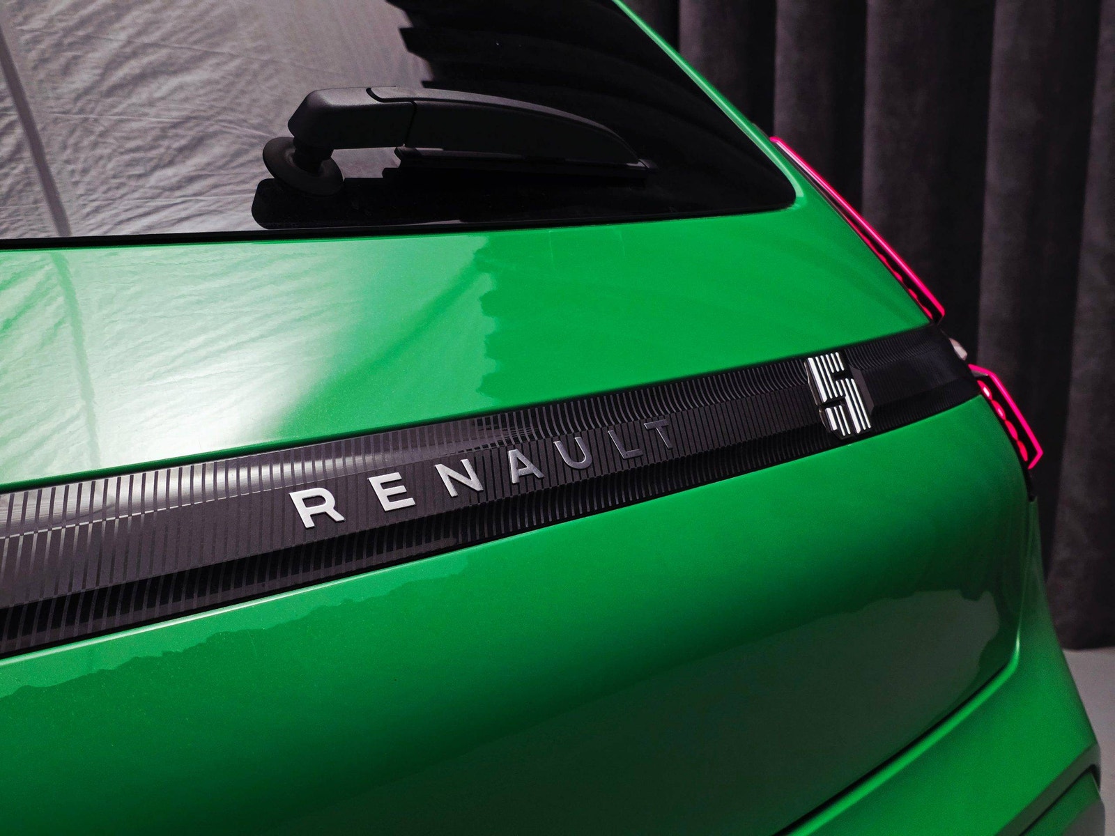 Renault 5 E-Tech 52 kWh, 150hp, 2025