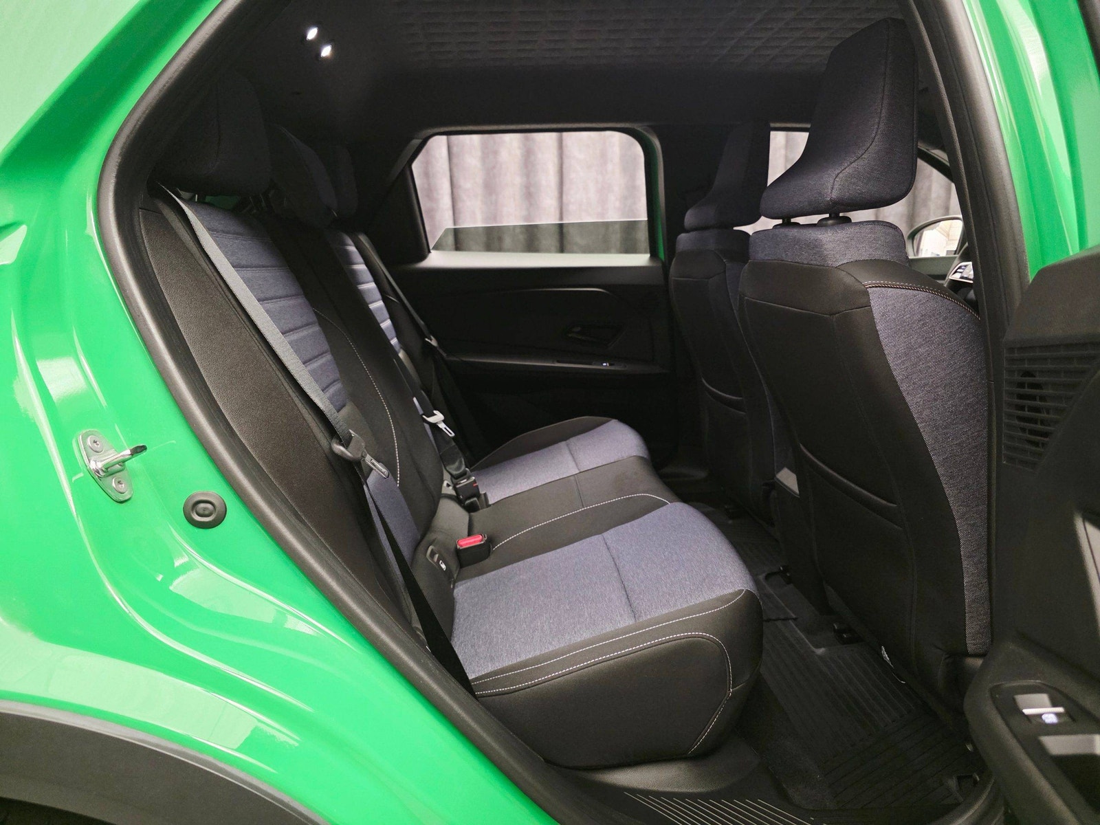Renault 5 E-Tech 52 kWh, 150hp, 2025