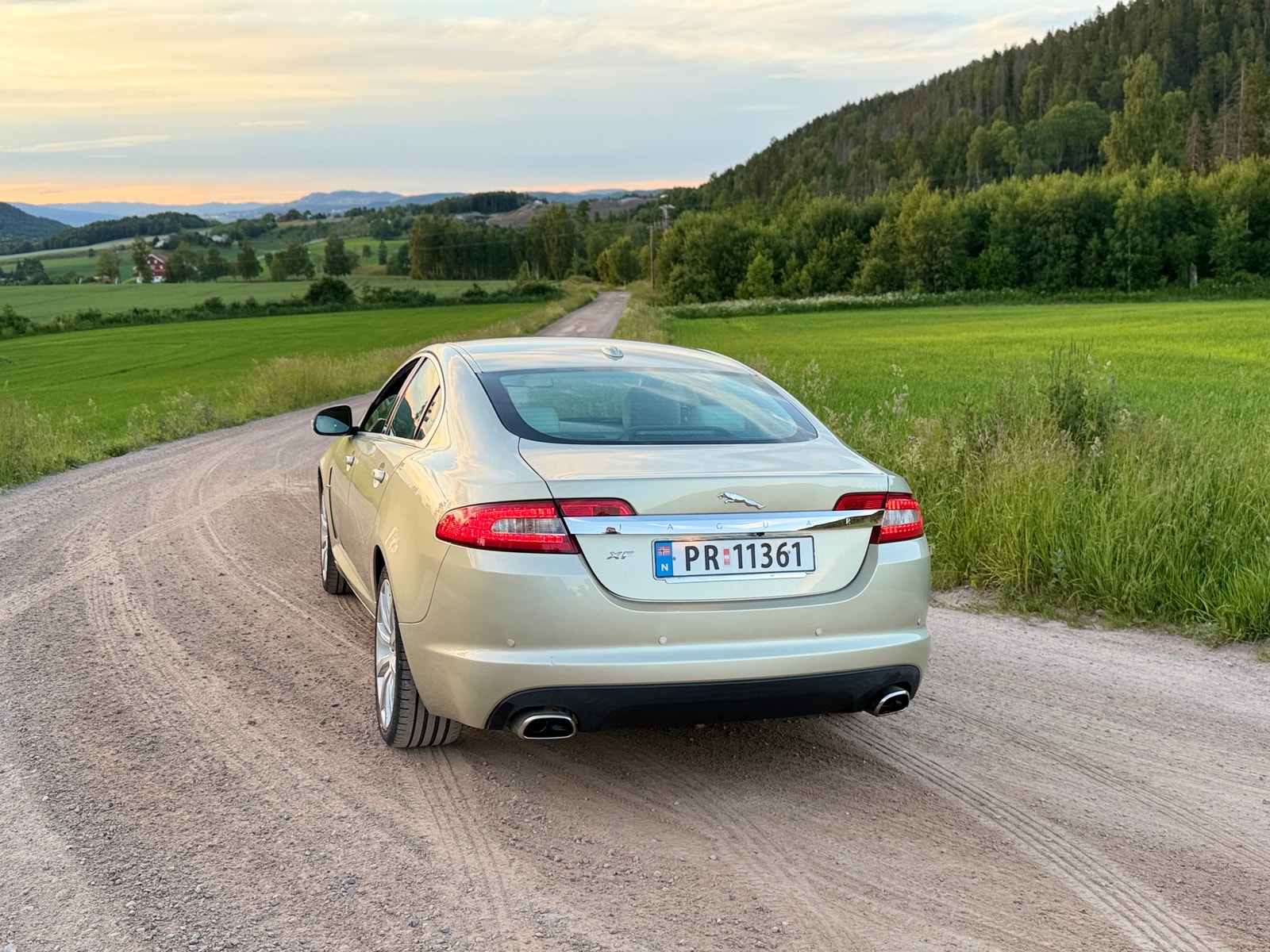 Jaguar XF 3.0 V6 Automatic, 238hp, 2009