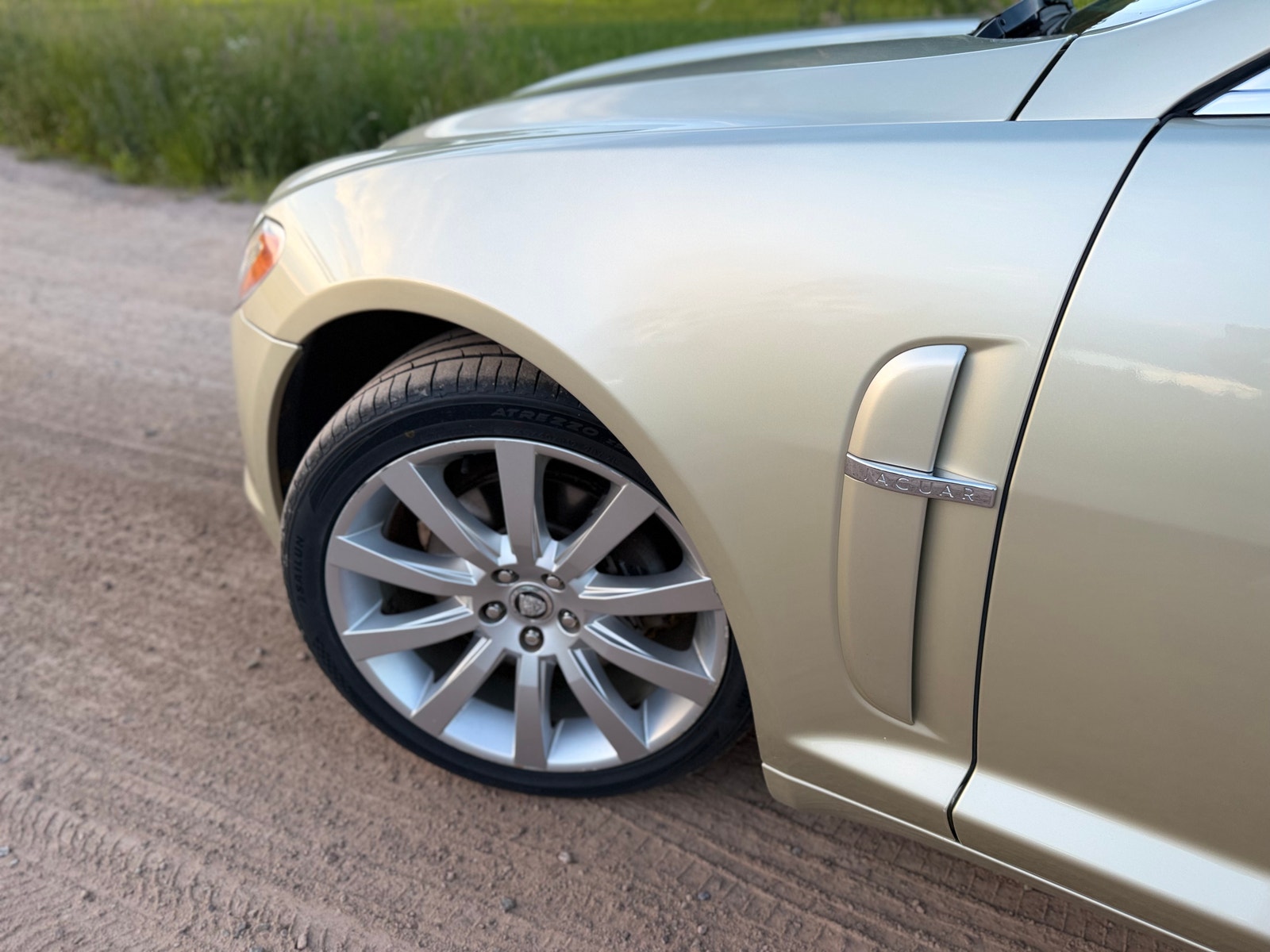 Jaguar XF 3.0 V6 Automatic, 238hp, 2009