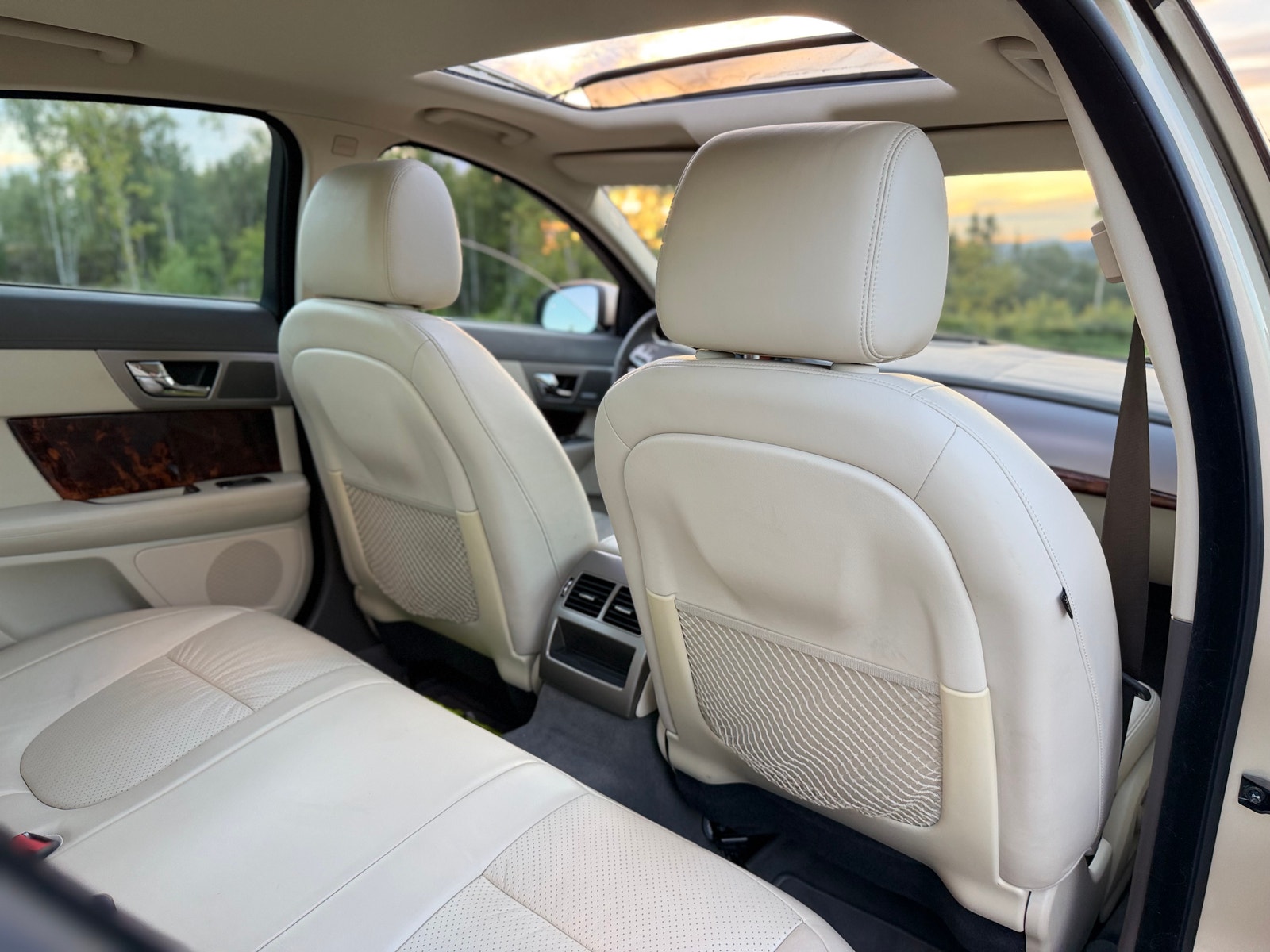 Jaguar XF 3.0 V6 Automatic, 238hp, 2009