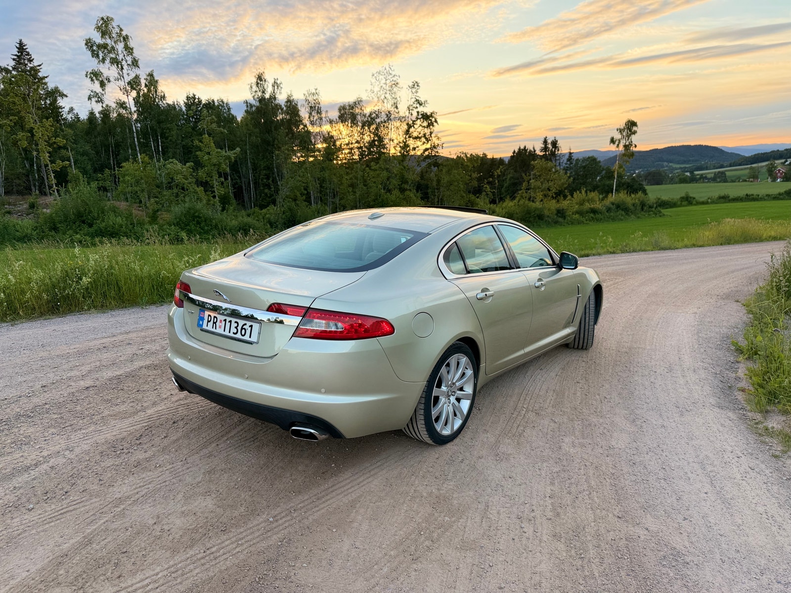 Jaguar XF 3.0 V6 Automatic, 238hp, 2009