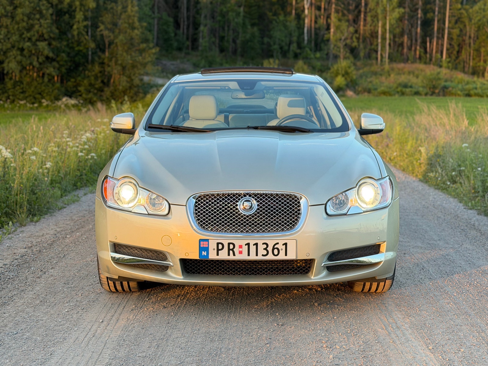 Jaguar XF 3.0 V6 Automatic, 238hp, 2009