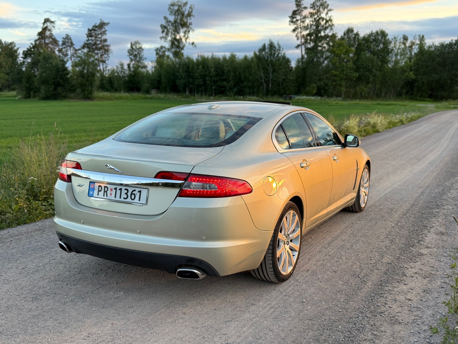Jaguar XF 3.0 V6 Automatic, 238hp, 2009