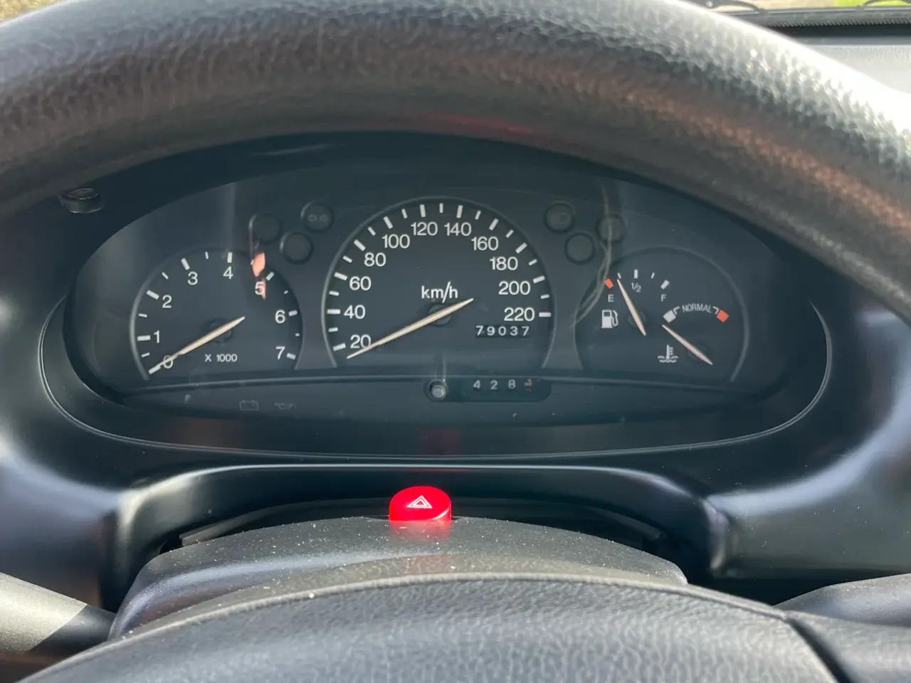 Ford Escort 5-dørs 1.6 Manuell, 5-trinn, 90hk, 1996