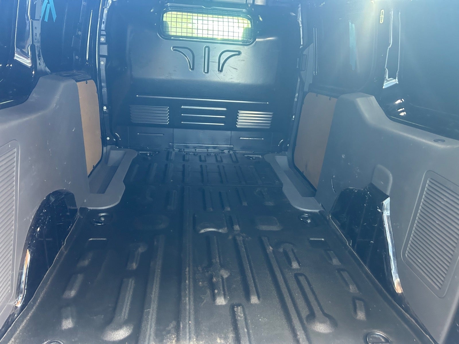Ford Transit Connect 250 LWB 1.5 EcoBlue SelectShift, 8-trins, 100ps, 2022