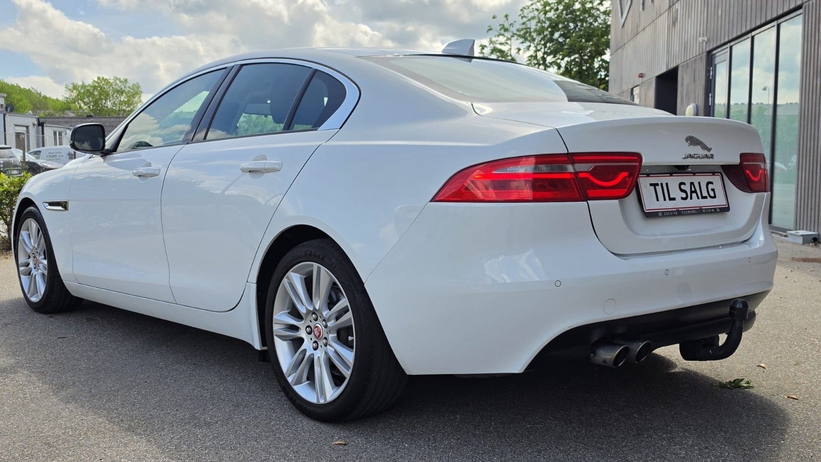 Jaguar XE 20d Automatic, 8-trins, 180ps, 2018