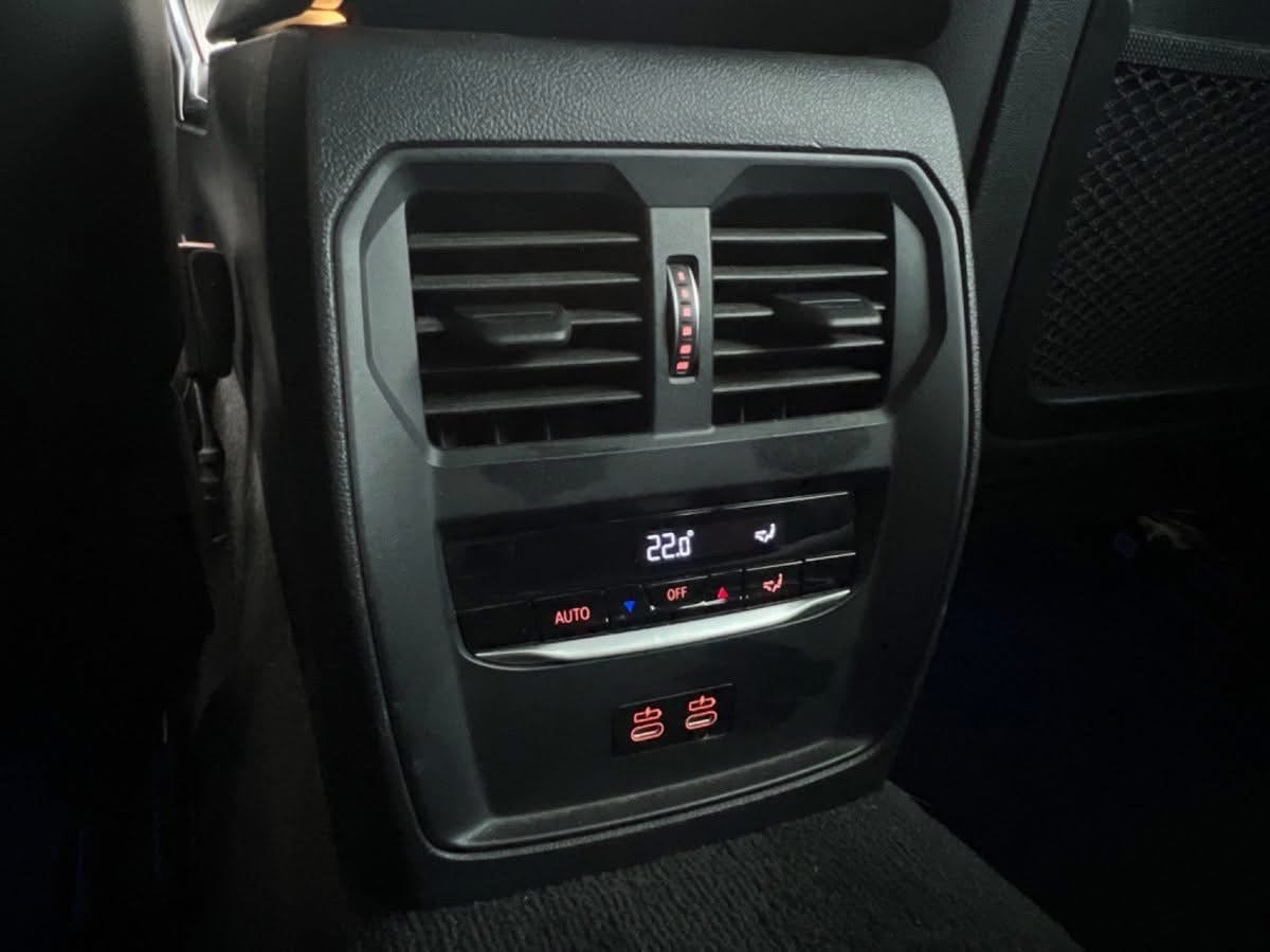 BMW 330e Touring Steptronic, 292hk, 2022