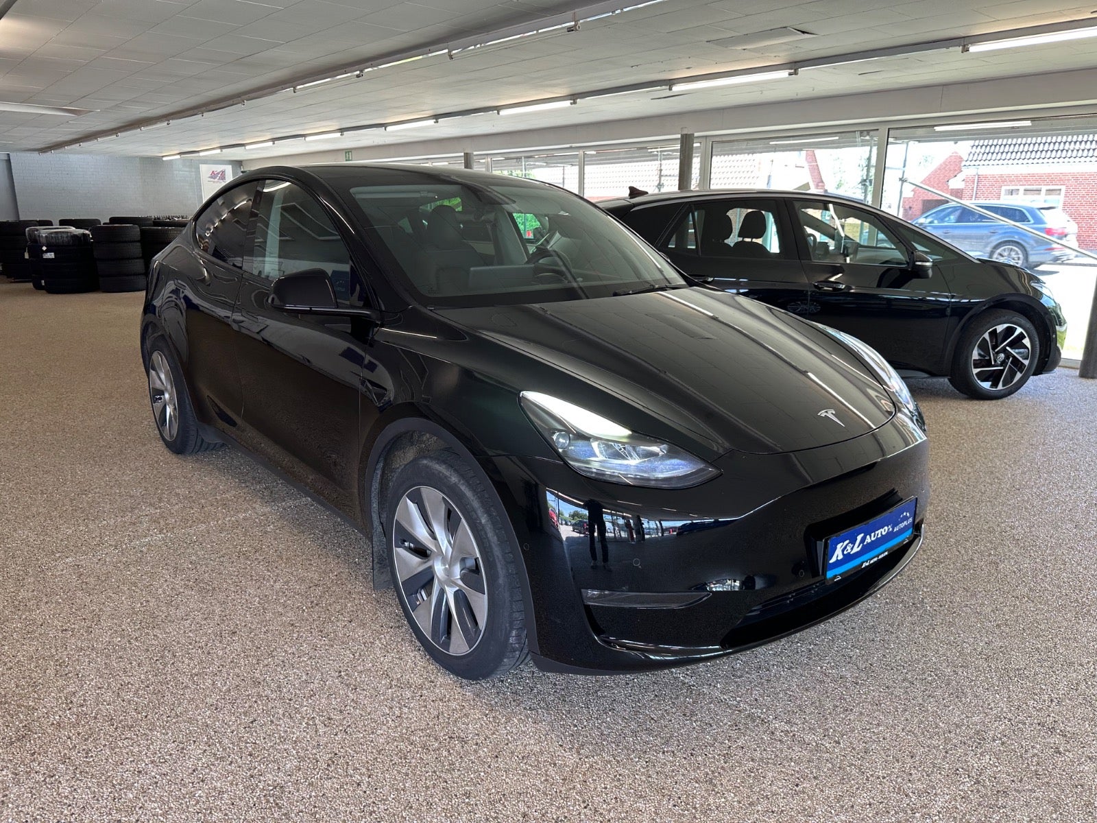 Tesla Model Y Long Range AWD, 514ps, 2022