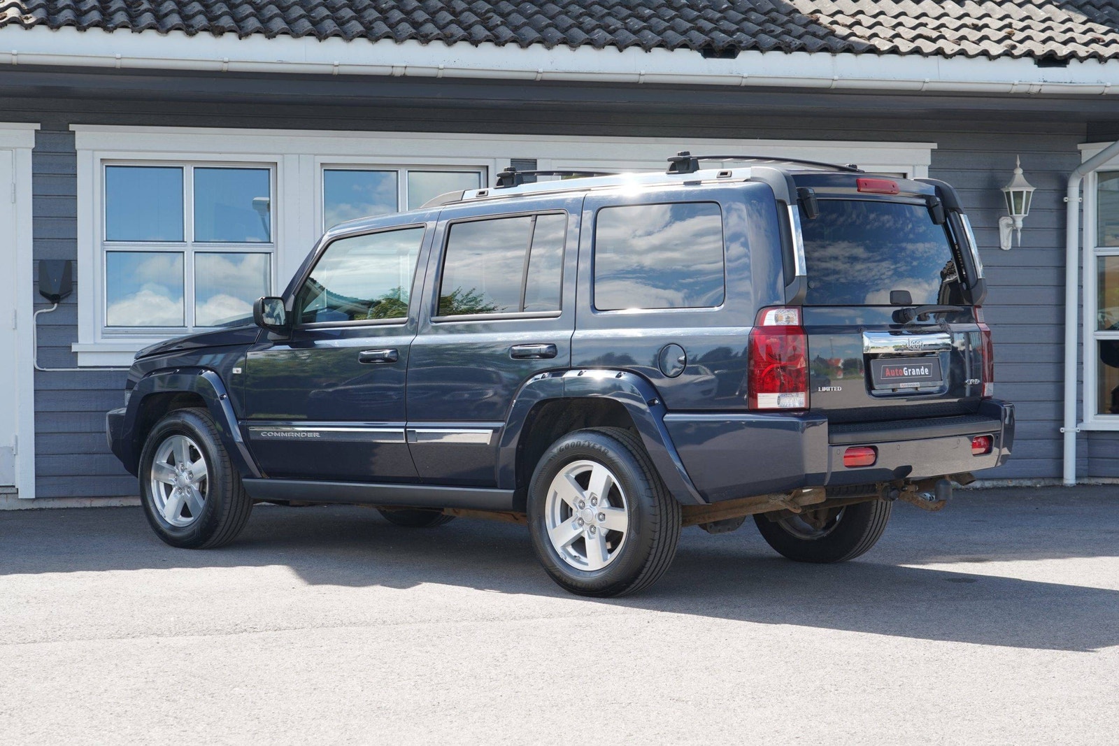 Jeep Commander 3.0 V6 CRD 4WD Automatic, 218hp, 2008