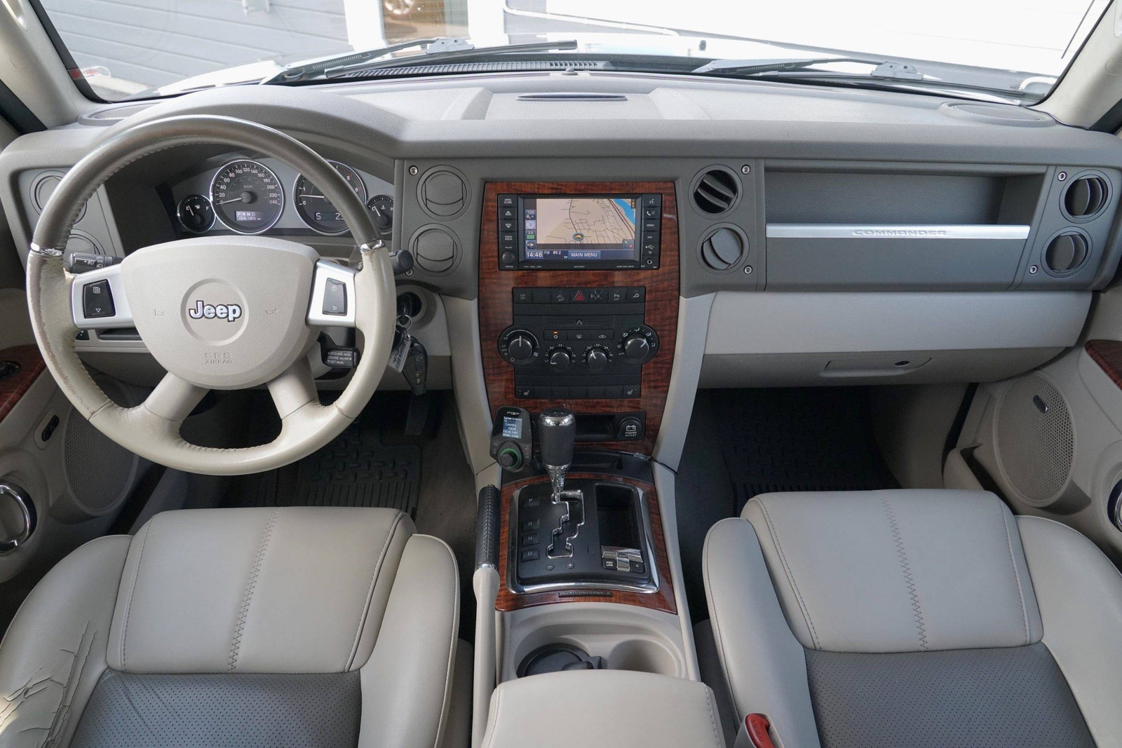Jeep Commander 3.0 V6 CRD 4WD Automatic, 218hp, 2008