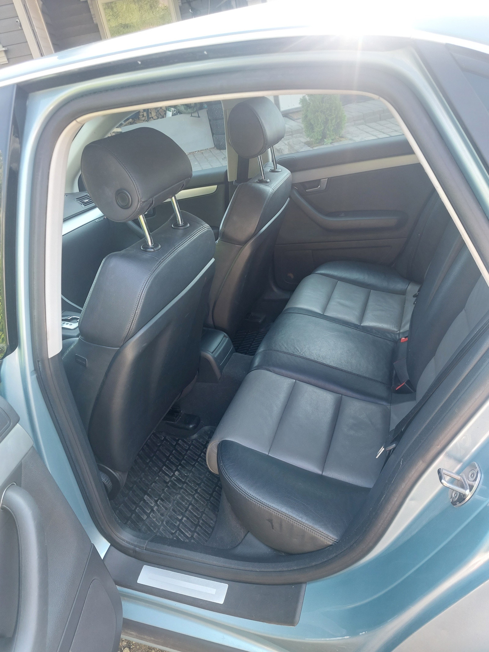 Audi A4 Sedan 2.0 Multitronic, 130hp, 2006