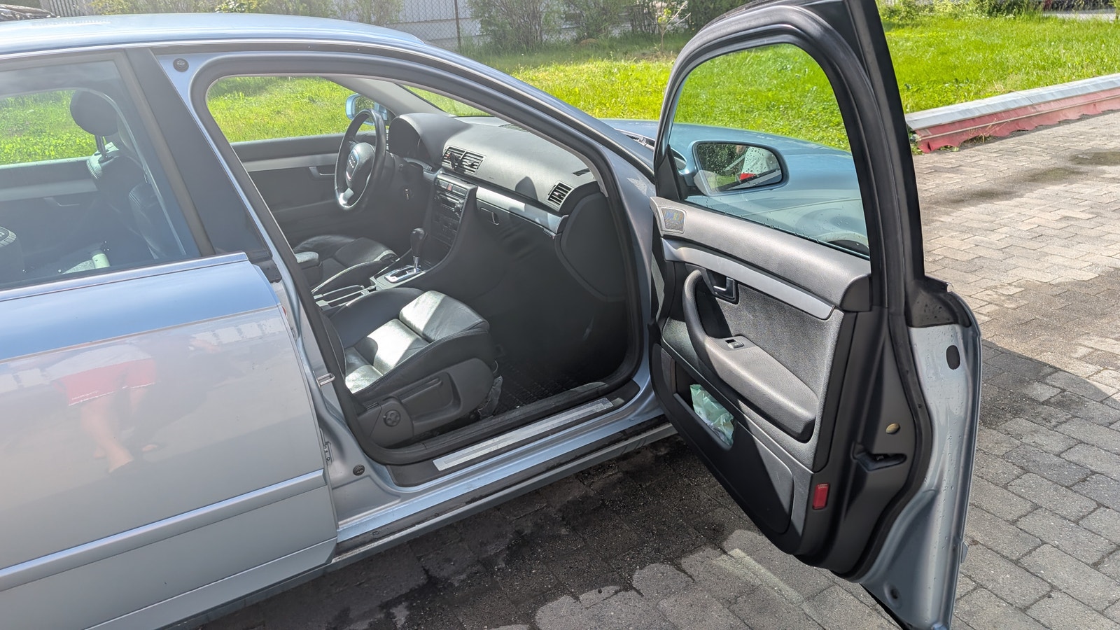 Audi A4 Sedan 2.0 Multitronic, 130hp, 2006