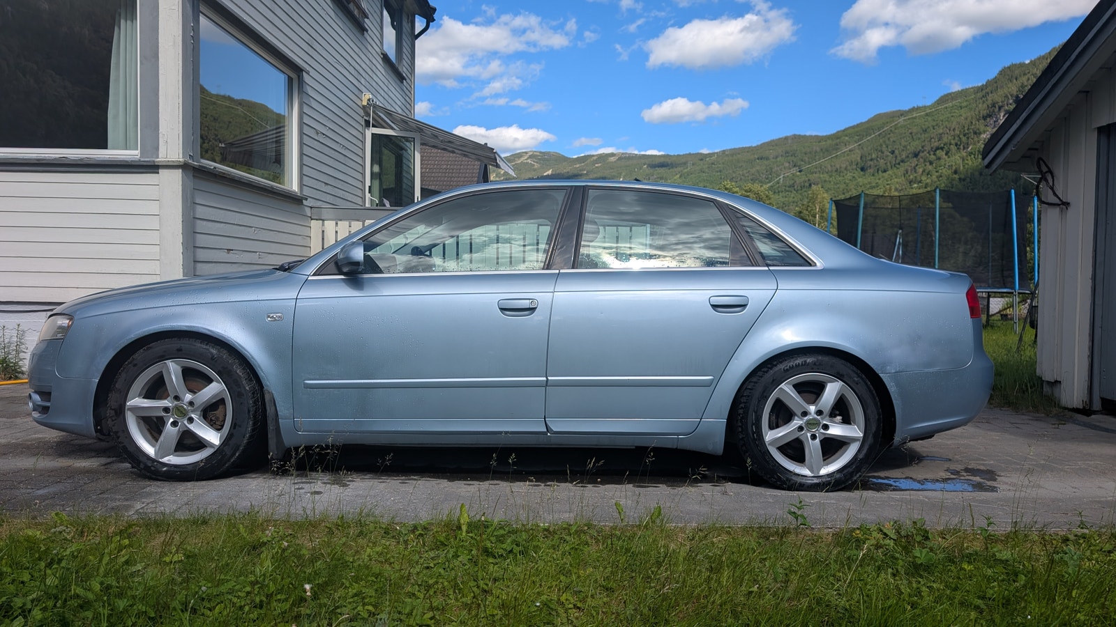 Audi A4 Sedan 2.0 Multitronic, 130hp, 2006