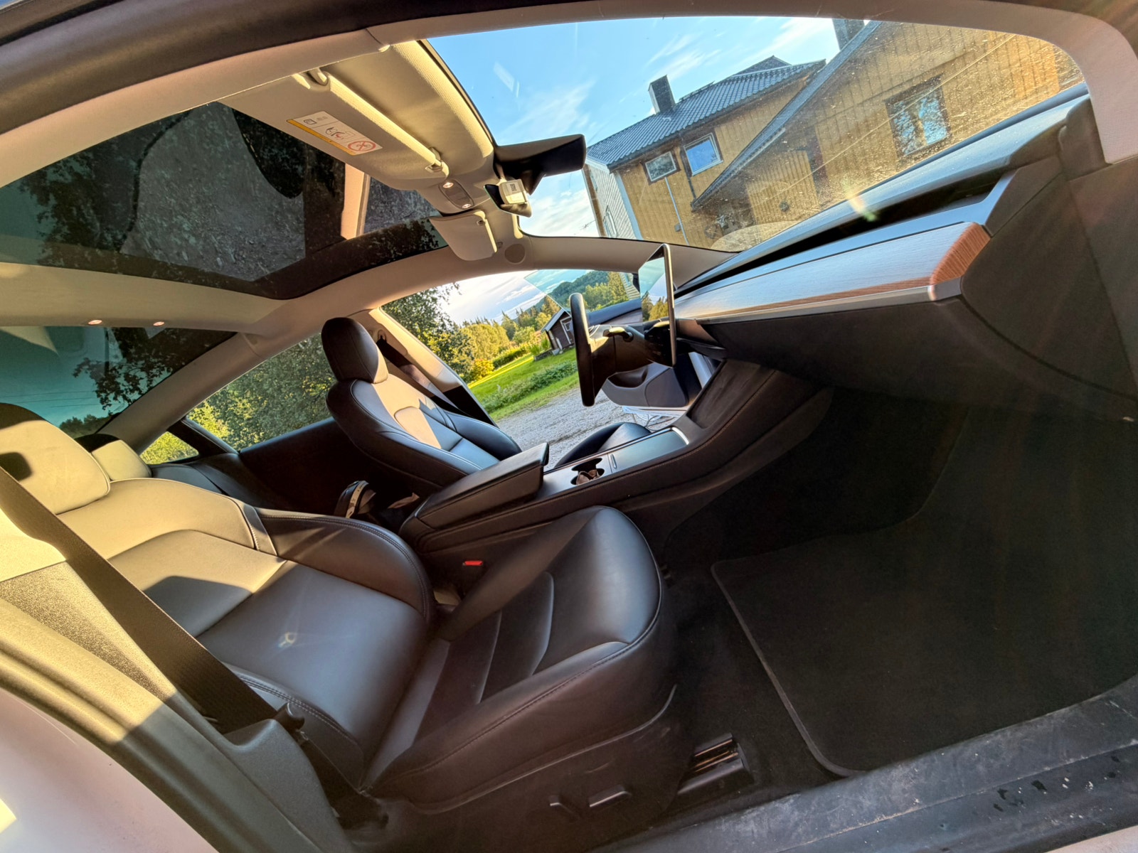 Tesla Model 3 Standard Range, 283ps, 2022