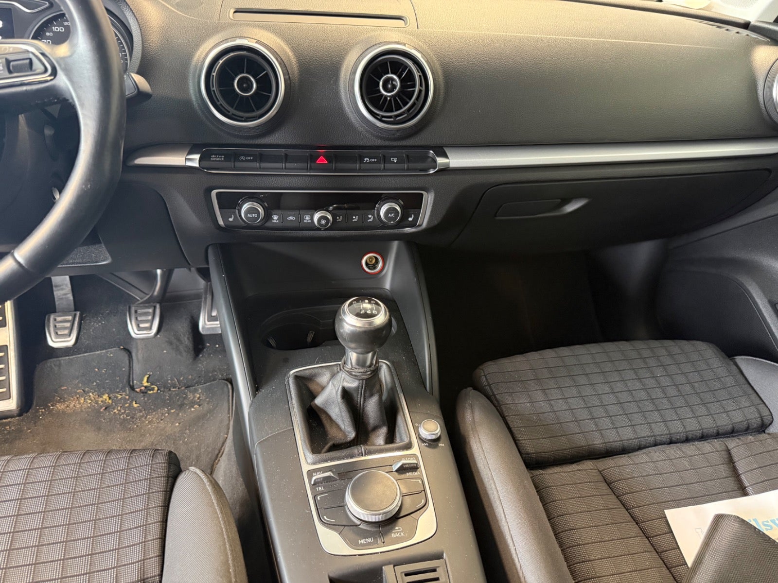 Audi A3 Sportback 1.4 TFSI COD Manual, 6-trins, 140ps, 2014