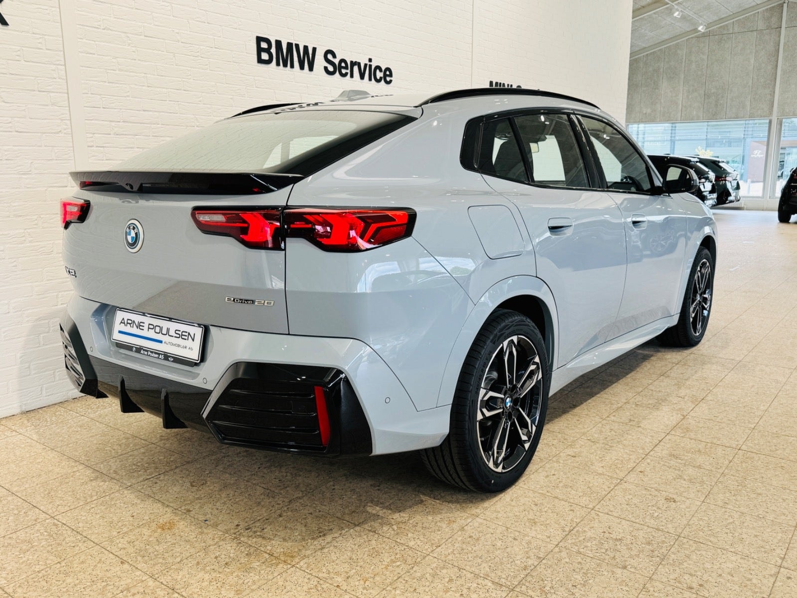 BMW iX2 eDrive20, 204ps, 2026