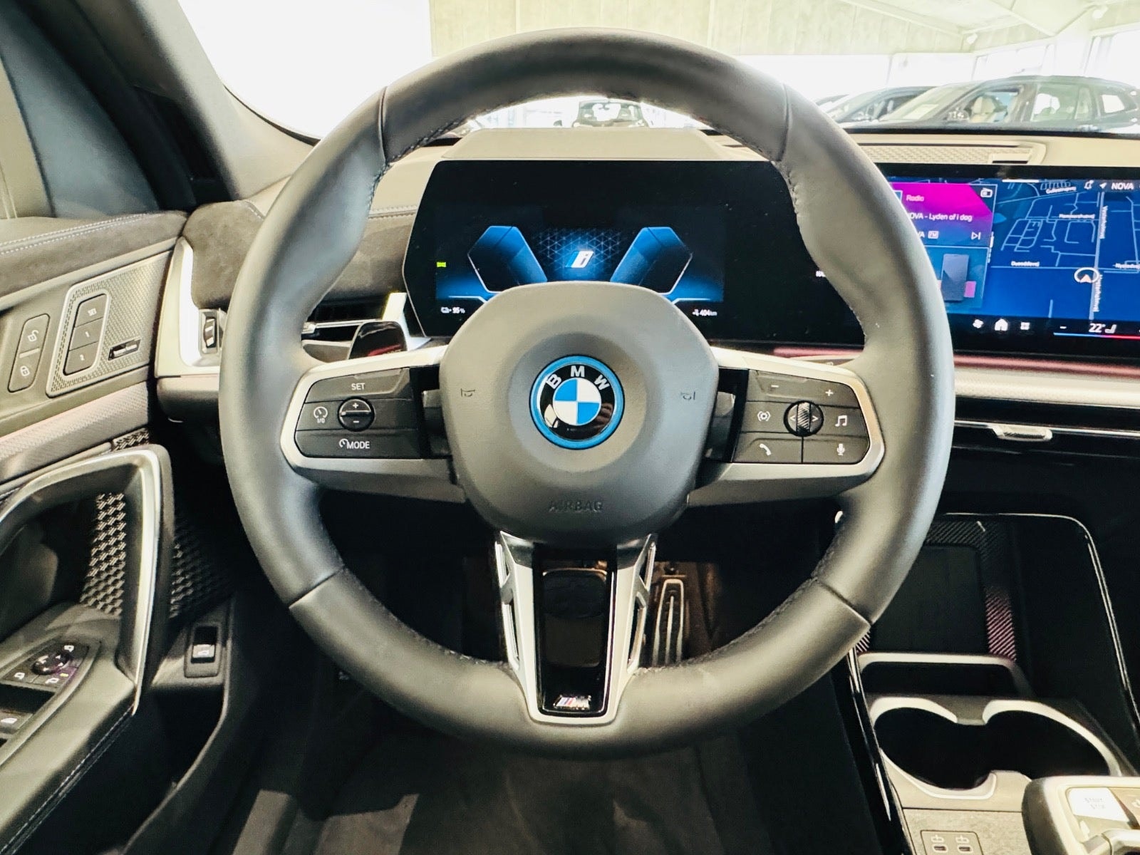 BMW iX2 eDrive20, 204ps, 2026