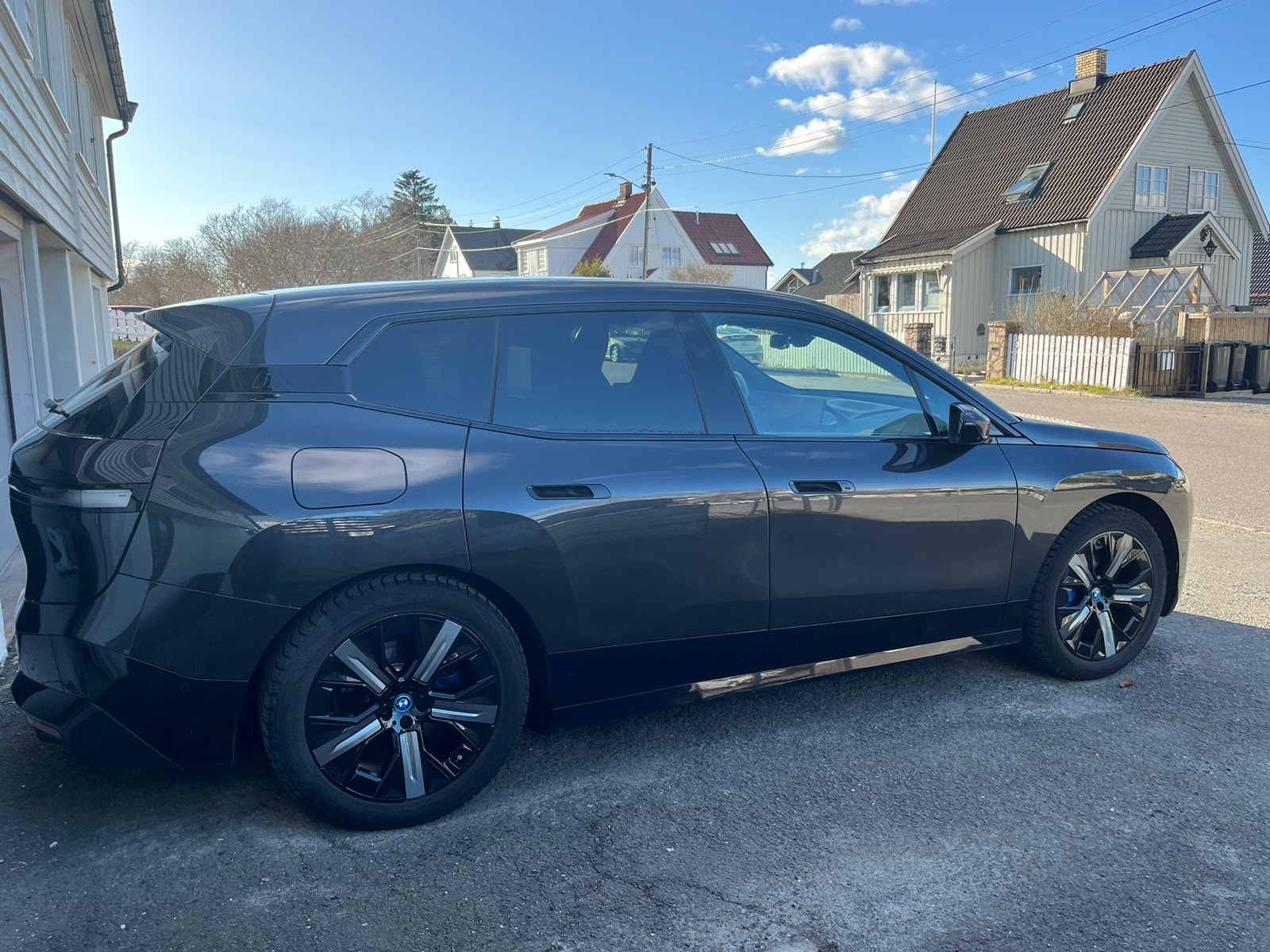 BMW iX xDrive40, 326ps, 2022