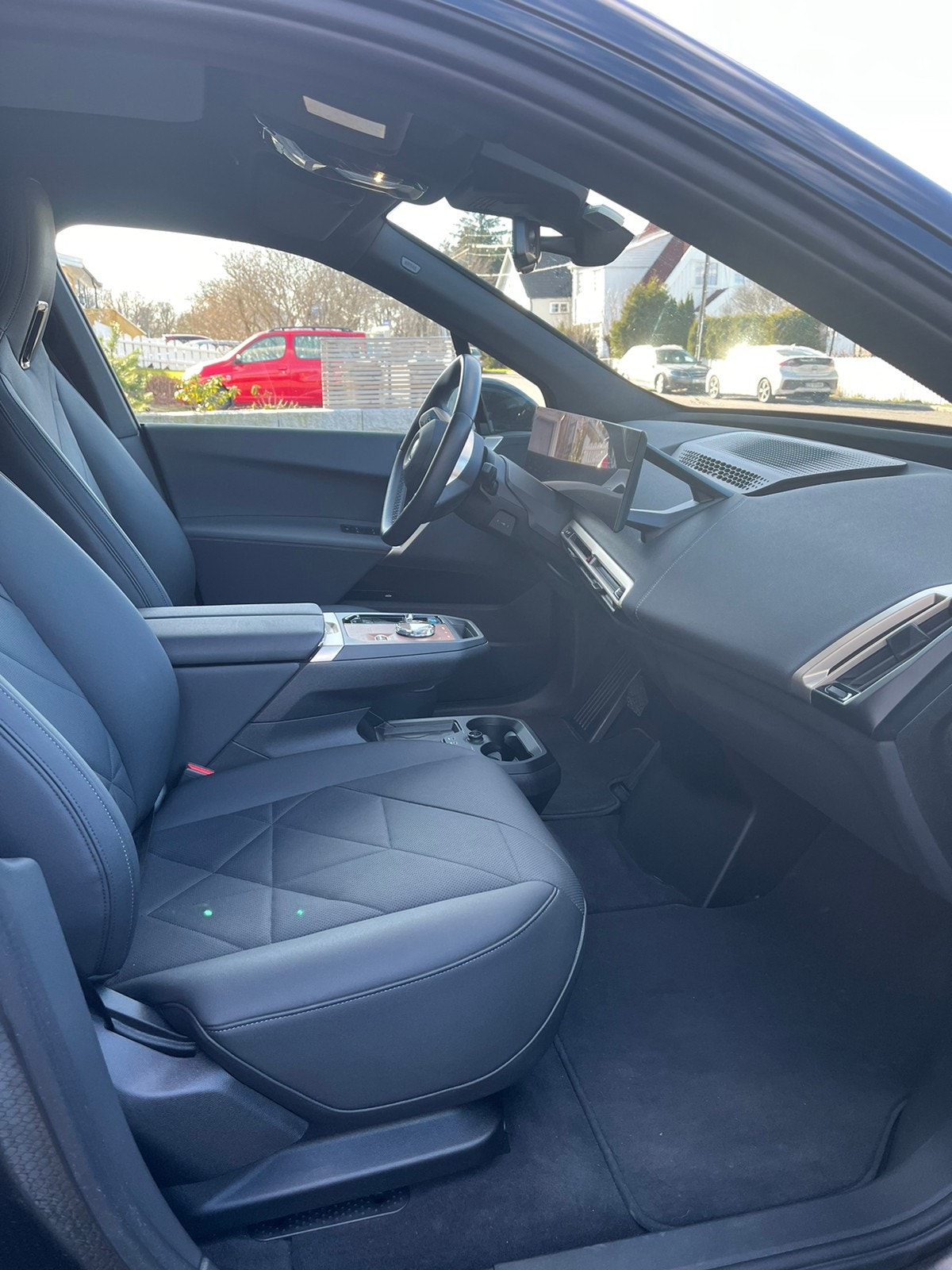 BMW iX xDrive40, 326ps, 2022