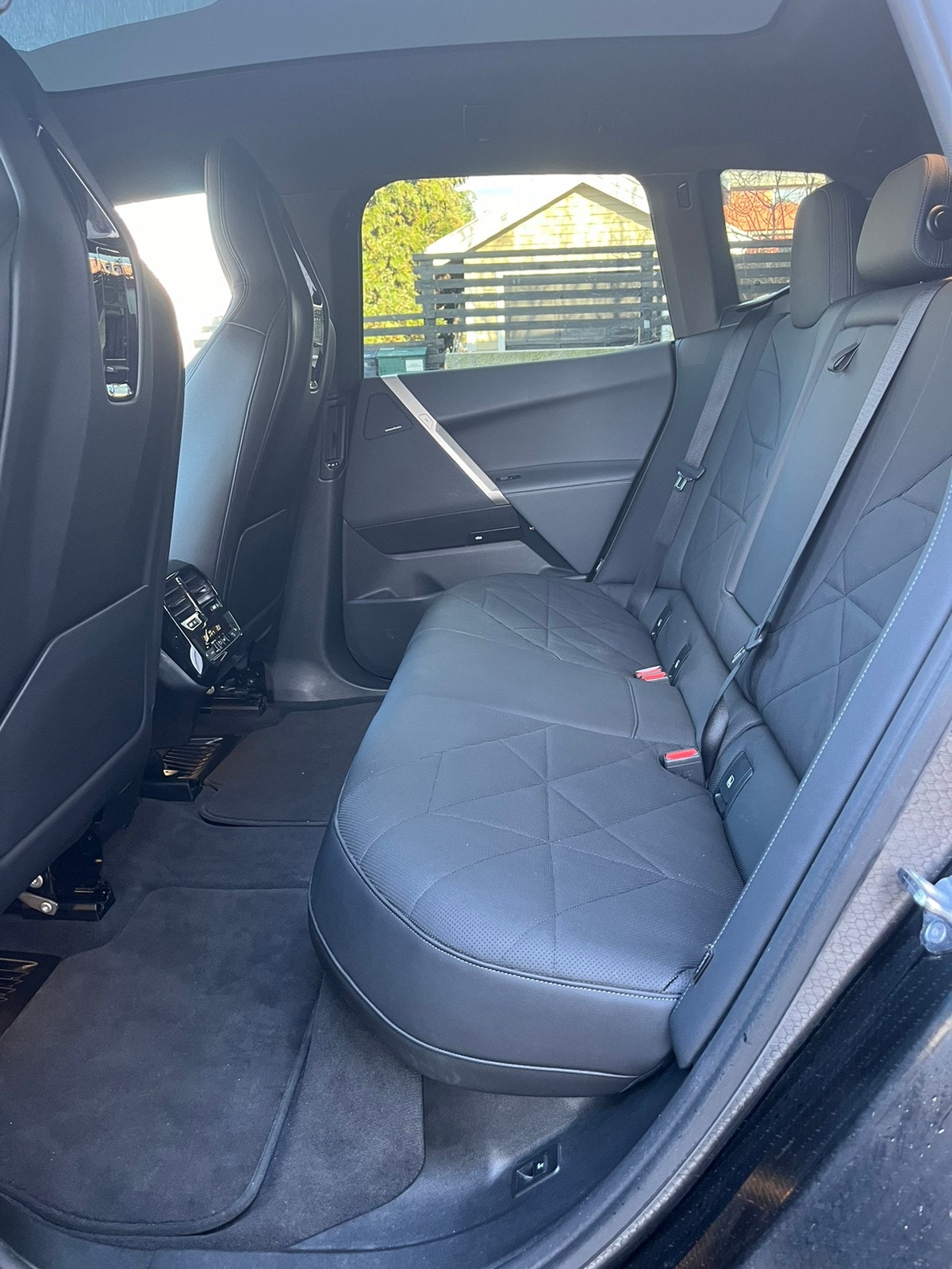 BMW iX xDrive40, 326ps, 2022