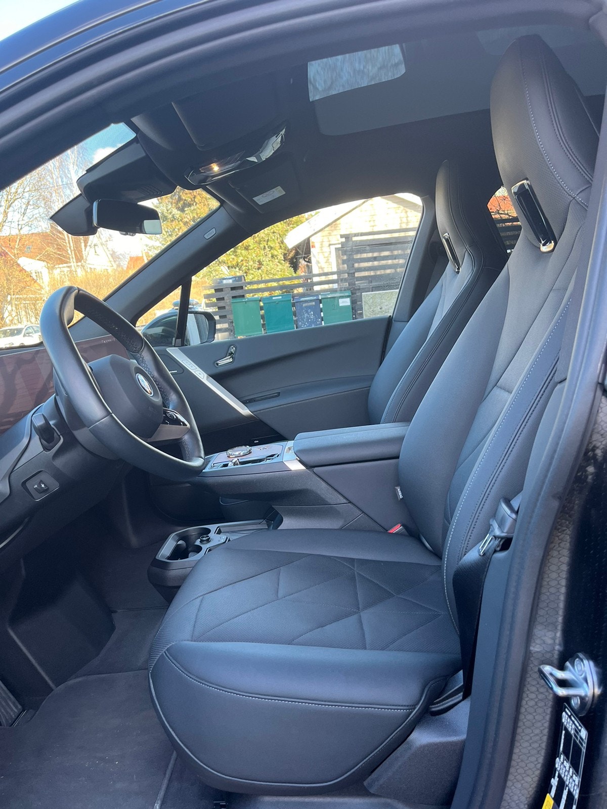 BMW iX xDrive40, 326ps, 2022
