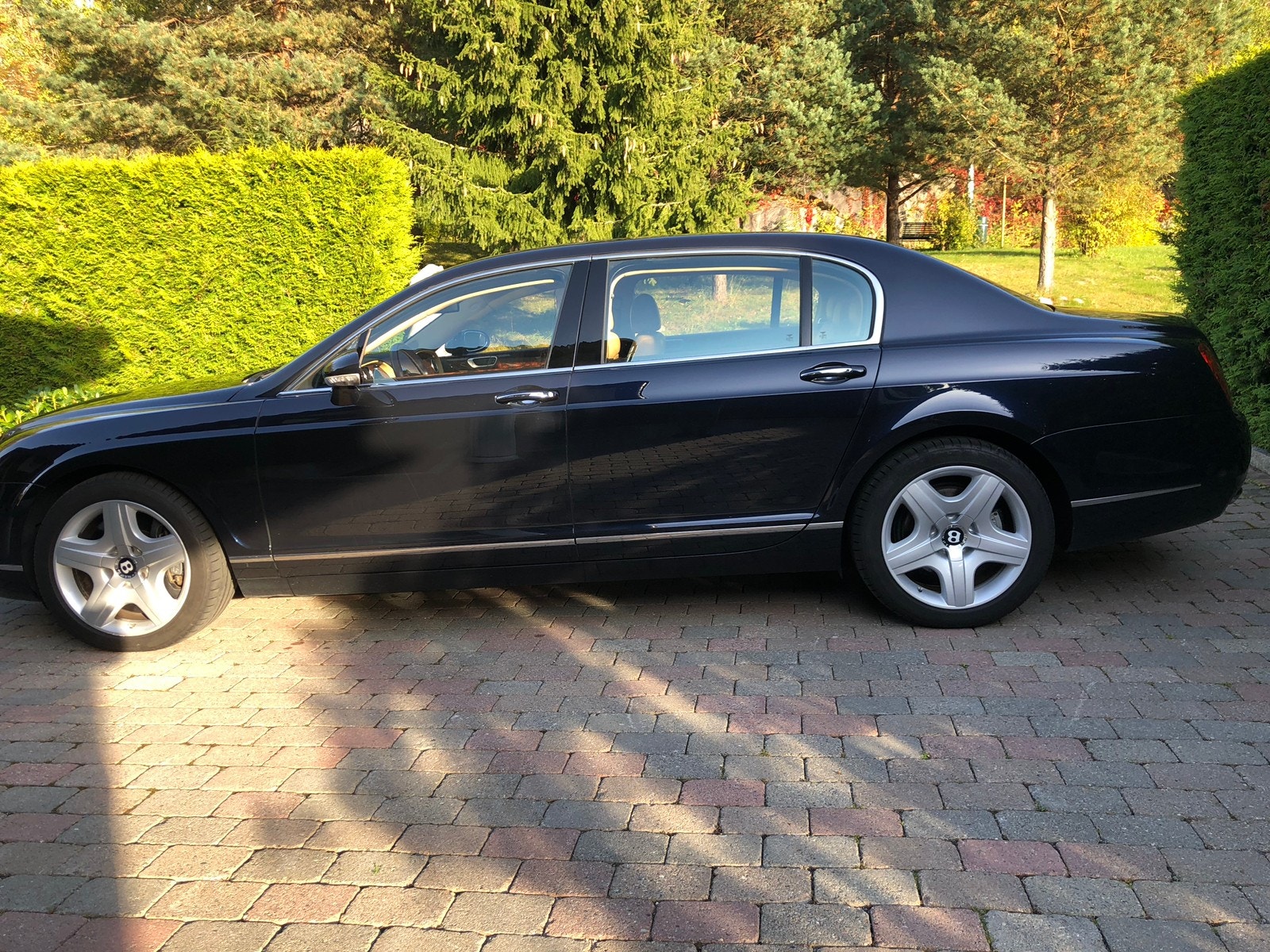 Bentley Continental Flying Spur 6.0 W12 TipTronic, 6-trinn, 560hk, 2006