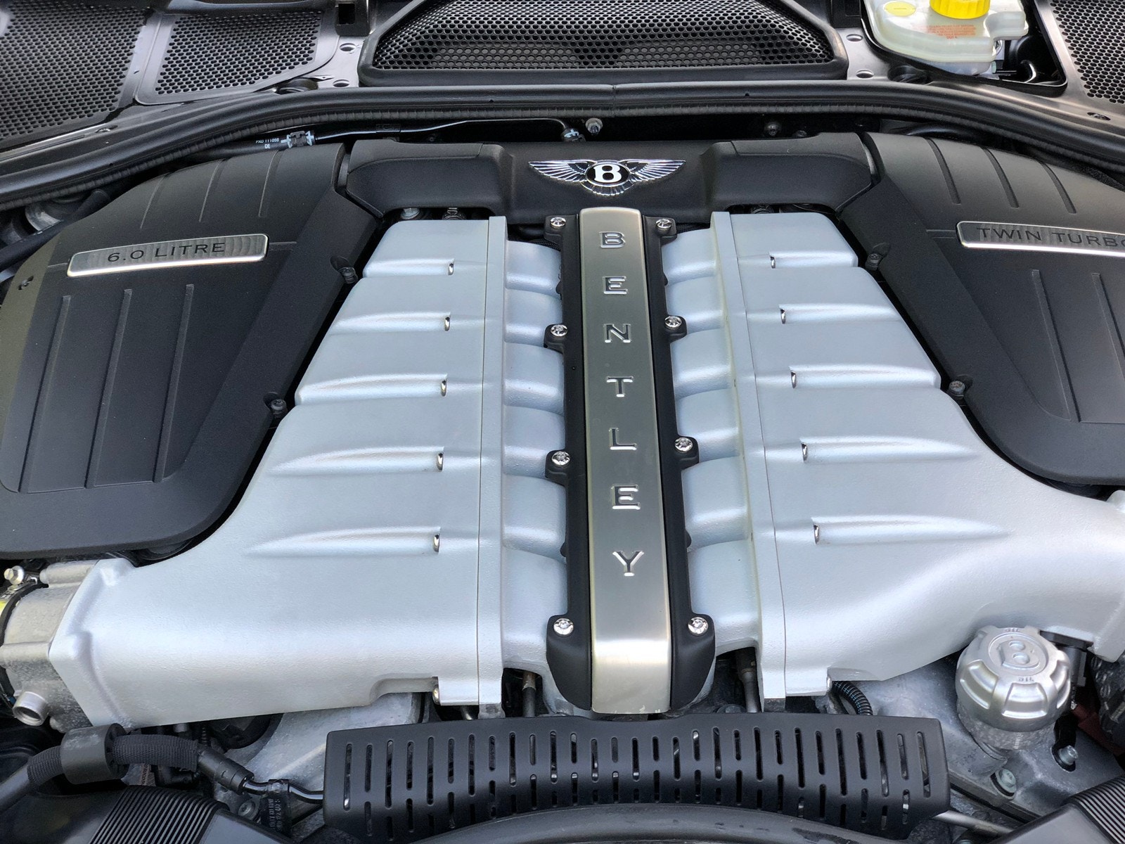 Bentley Continental Flying Spur 6.0 W12 TipTronic, 6-trinn, 560hk, 2006