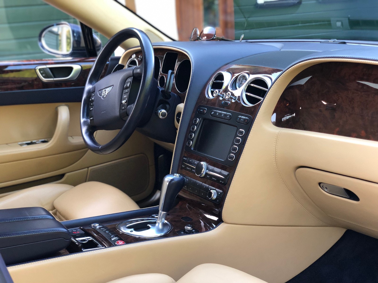 Bentley Continental Flying Spur 6.0 W12 TipTronic, 6-trinn, 560hk, 2006