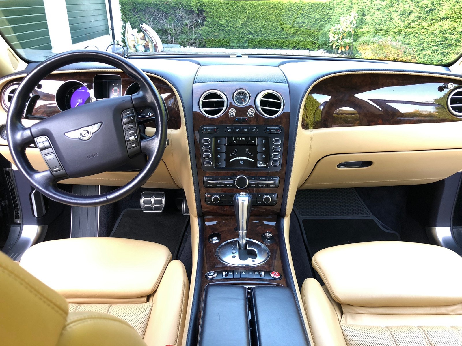 Bentley Continental Flying Spur 6.0 W12 TipTronic, 6-trinn, 560hk, 2006