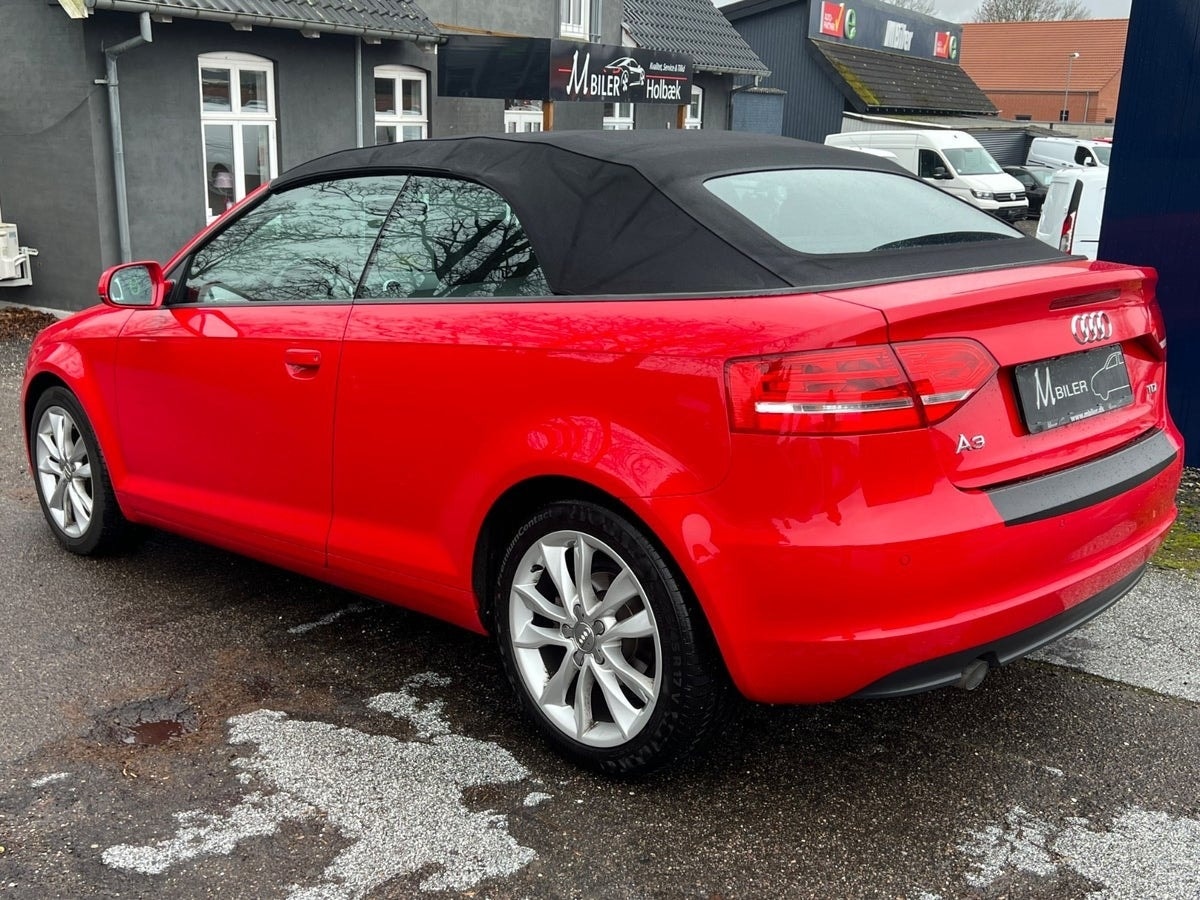 Audi A3 Cabriolet 1.6 TDI  Manual, 5-trins, 105ps, 2011