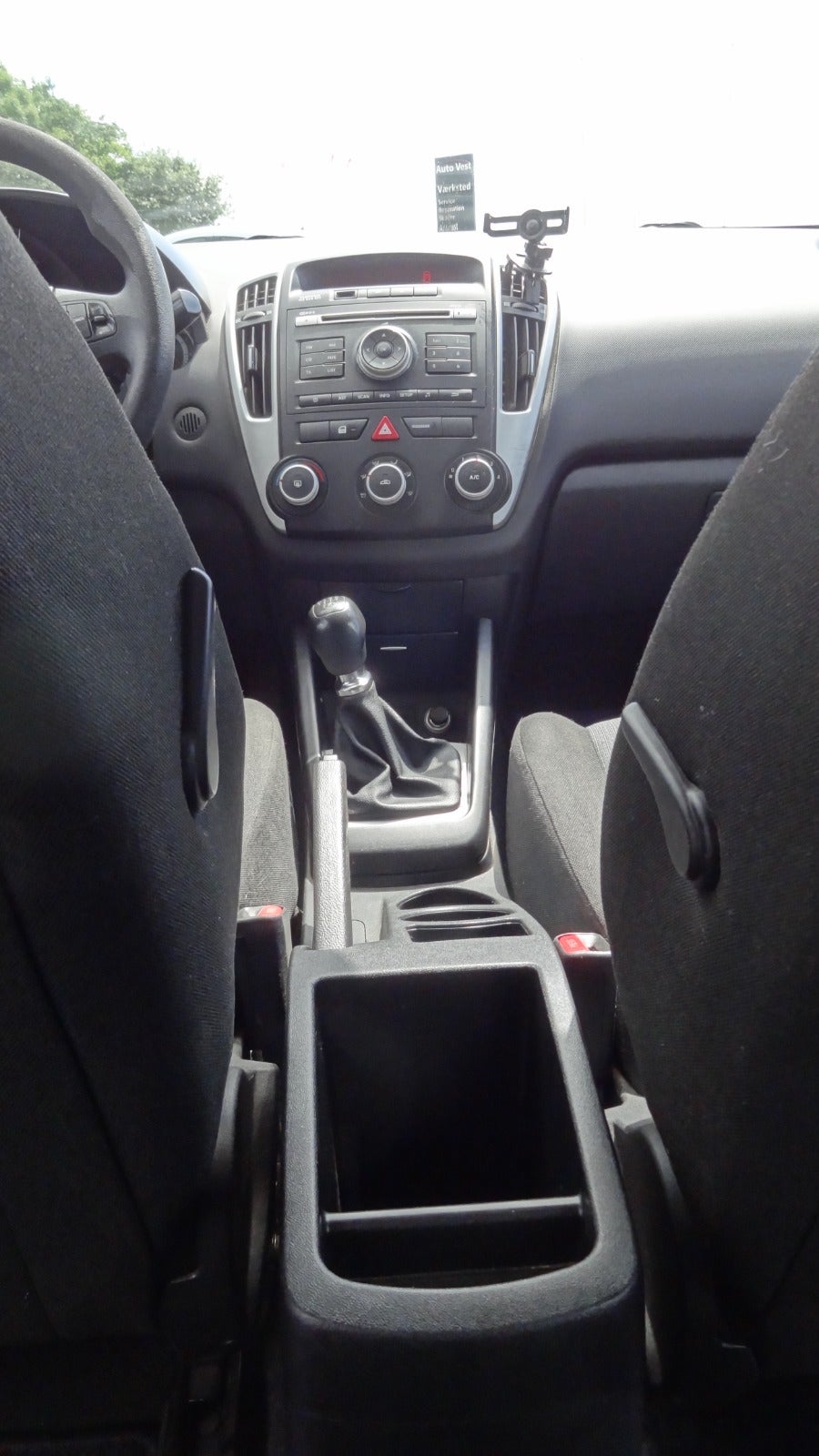 Kia cee'd 1.4 CVVT Manual, 5-trins, 90ps, 2011