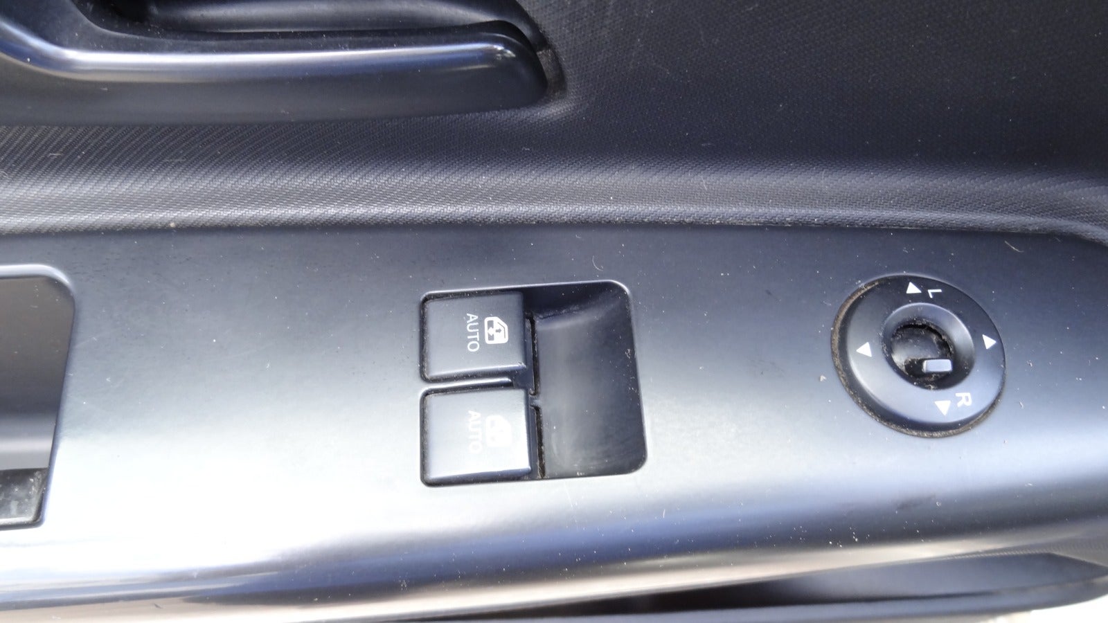 Kia cee'd 1.4 CVVT Manual, 5-trins, 90ps, 2011