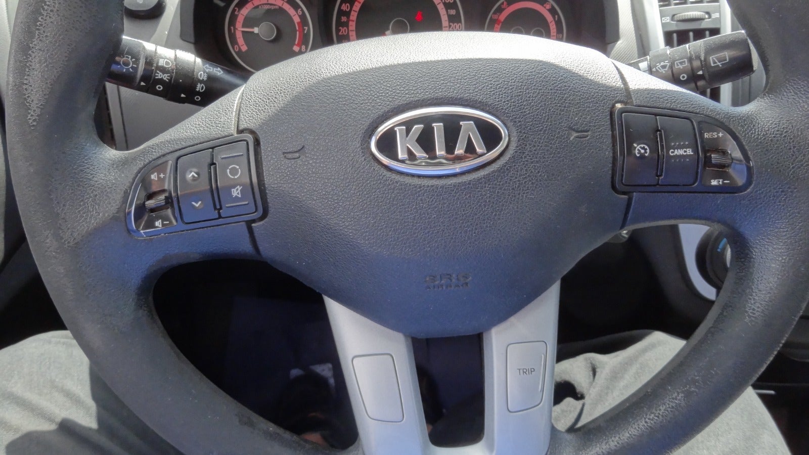 Kia cee'd 1.4 CVVT Manual, 5-trins, 90ps, 2011