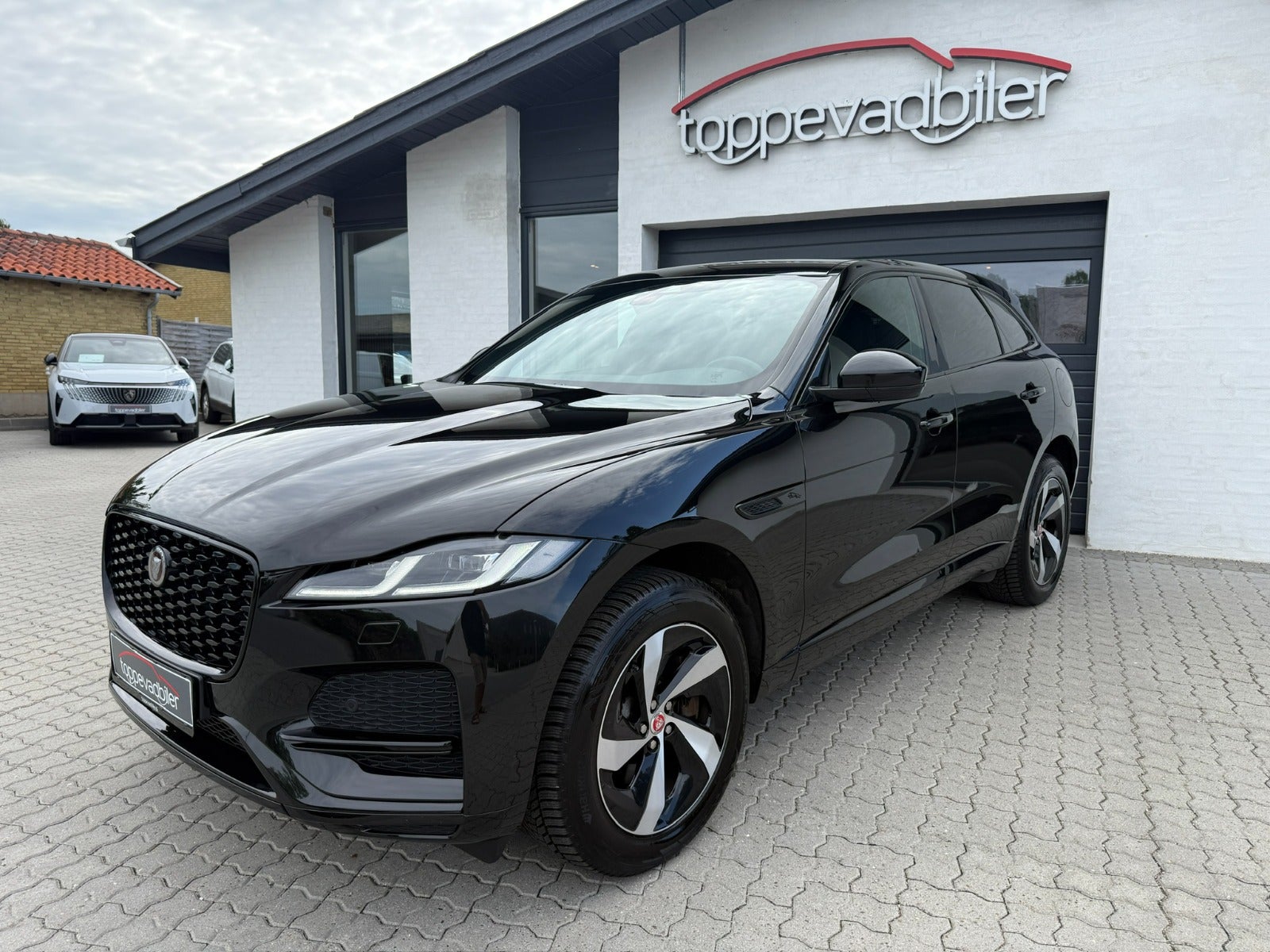 Jaguar F-Pace P400e PHEV Automatisk, 8-trinn, 404hk, 2022