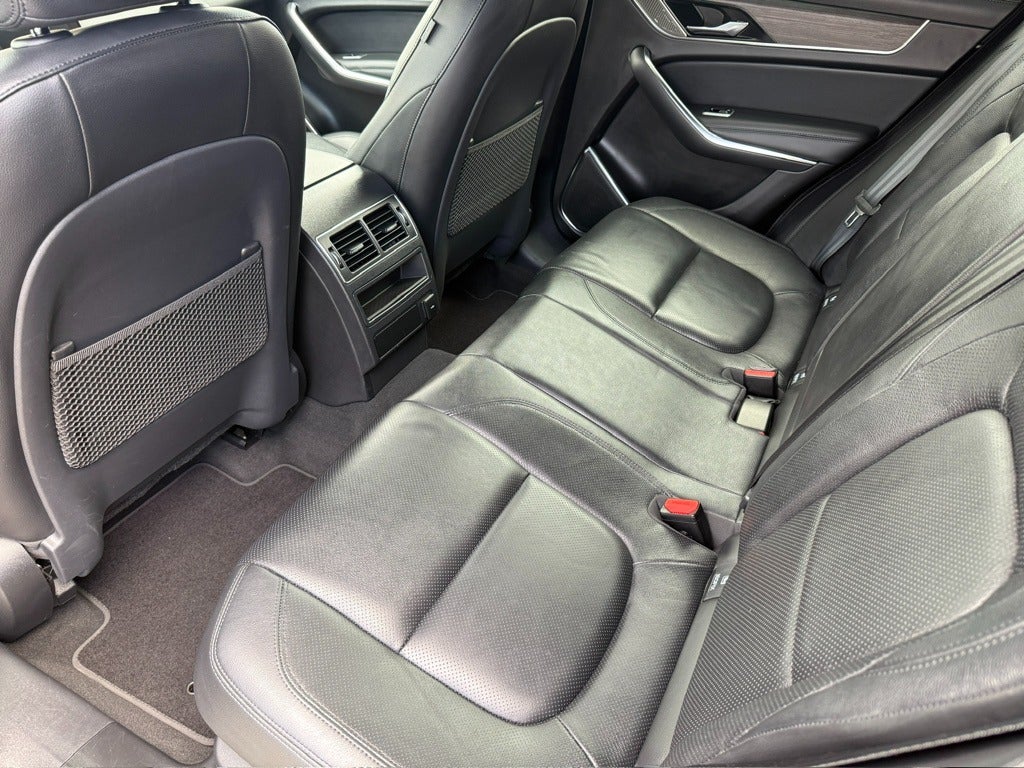 Jaguar F-Pace P400e PHEV Automatisk, 8-trinn, 404hk, 2022
