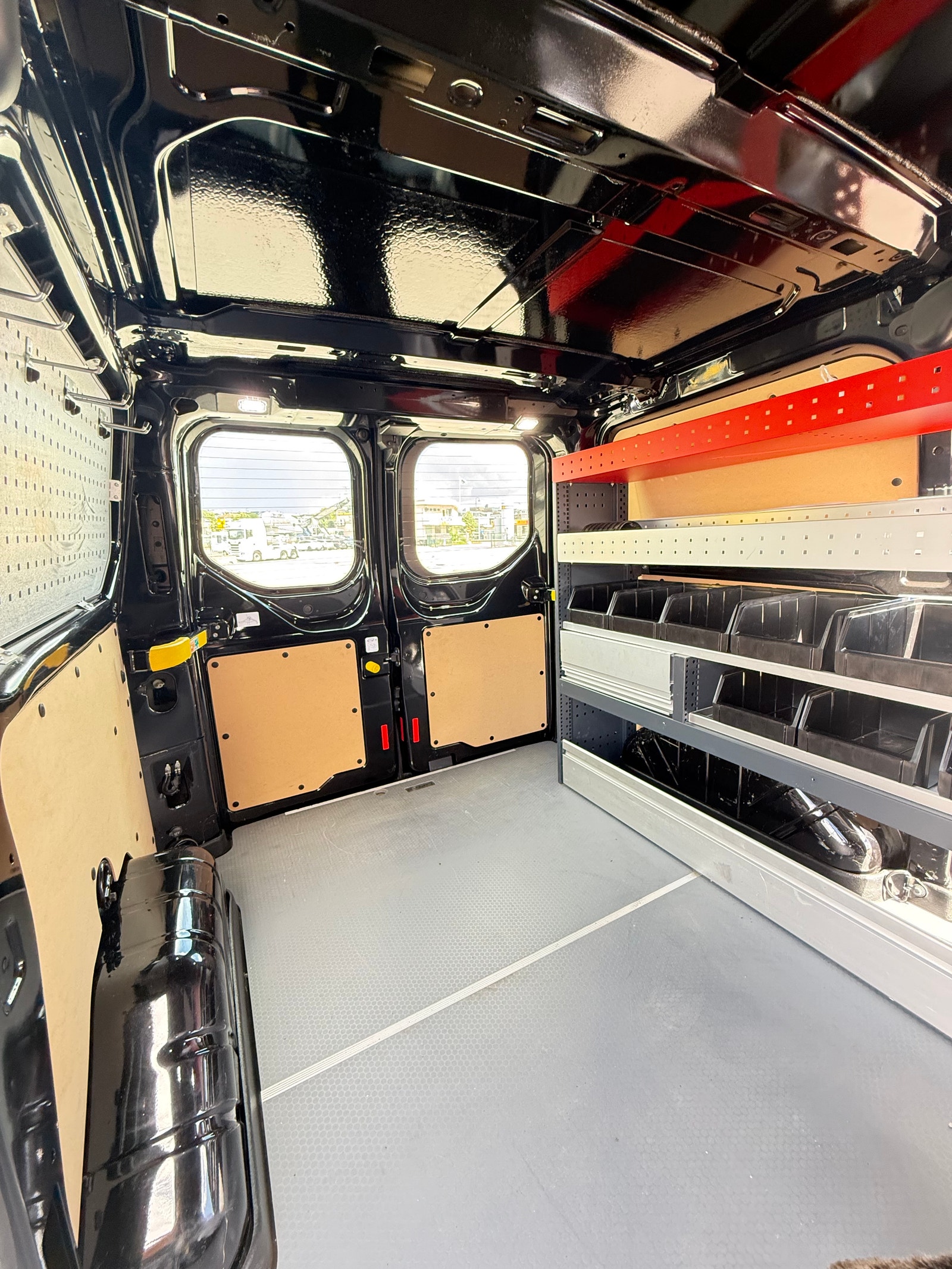 Ford Transit Custom 320 2.0 EcoBlue SelectShift, 6-trins, 130ps, 2019
