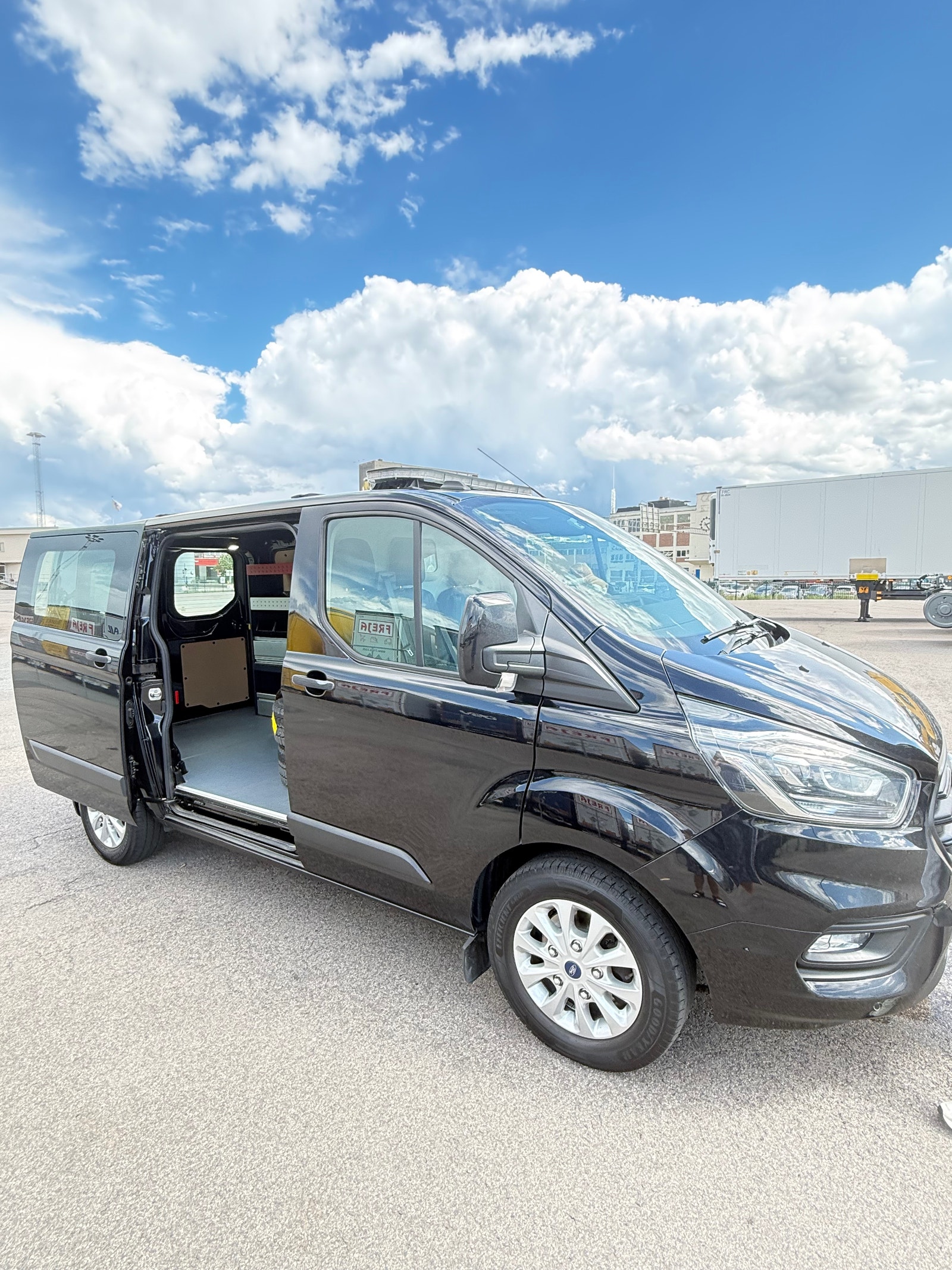 Ford Transit Custom 320 2.0 EcoBlue SelectShift, 6-trins, 130ps, 2019